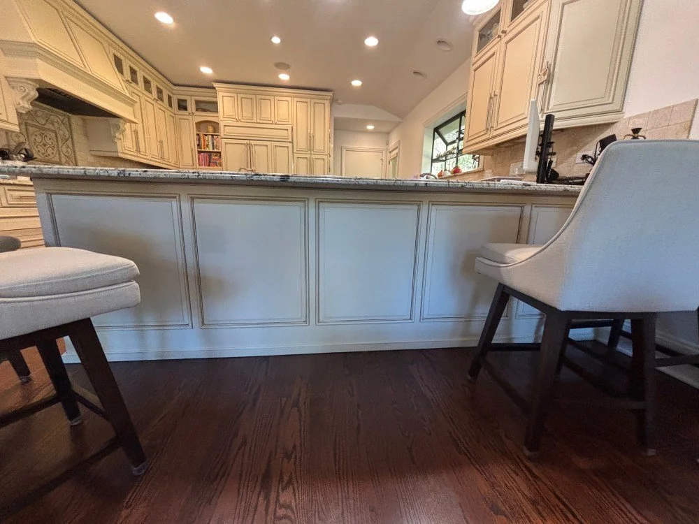 Elegant Raised-Panel Full Overlay Cabinets (19).jpeg