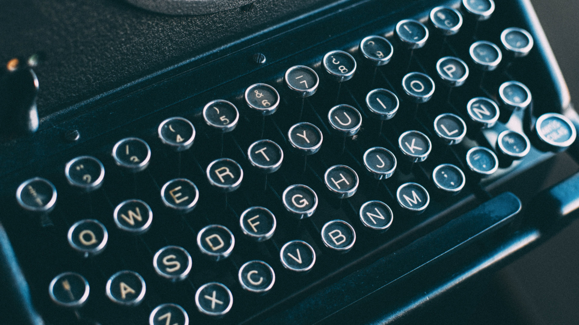 cool_wndows_10_keyboard.jpg