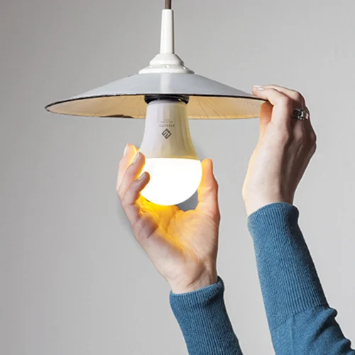 Quick & Easy Simply install your smart light bulb the same way you would install any other light bulb.