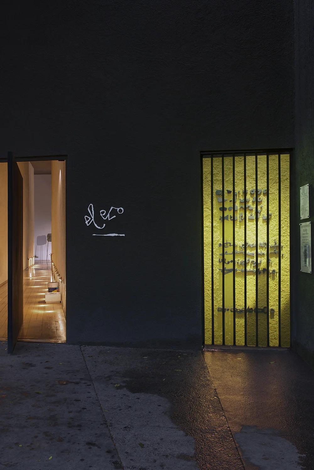 La terquedad de las cosas , 2015. Site Specific Video installation at El Eco museum, Mexico City.
