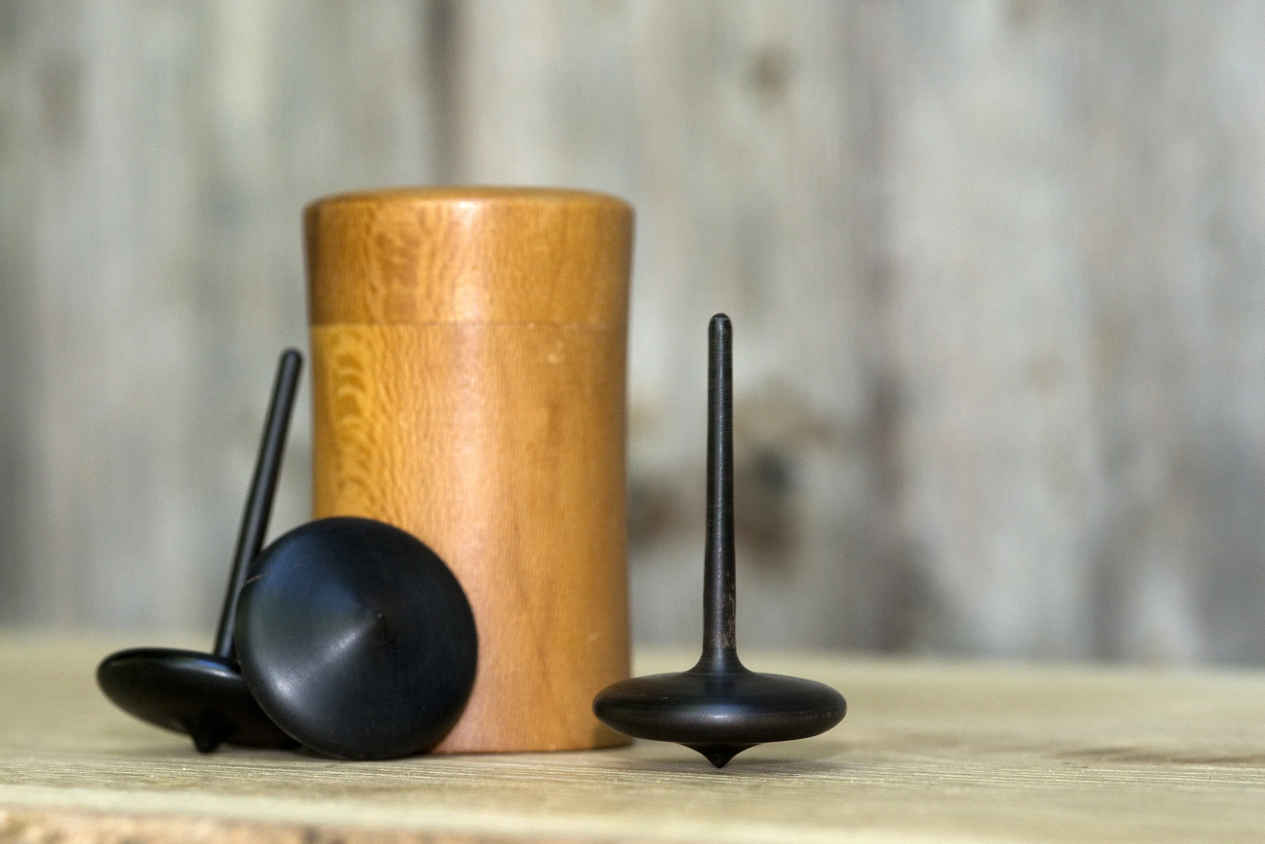 Kreisel mit Dose Platane Ebenholz 14F_5002.jpg