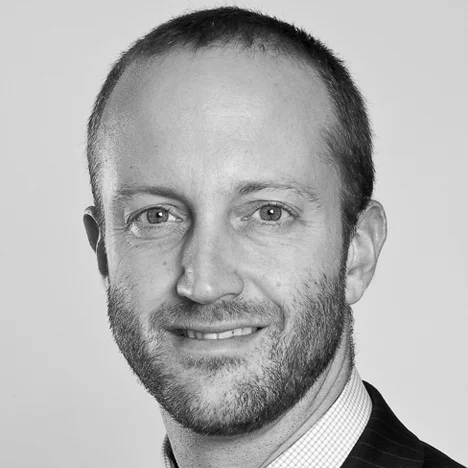 Greg Pryor Partner, Reed Smith Gregor is co-chair of the firm’s global Entertainment and Media Industry Group. He is widely recognised as being one of the world’s leading lawyers in digital media. Having spent time working in private practice and as general counsel in the media industries, Gregor has broad experience of advising clients concerning the acquisition, production, licensing and distribution of content on media networks and platforms. He regularly advises companies that are involved in the distribution and sale of digital content, including digital music, video and gaming services, social networks, online retailers, aggregators, network and platform owners and search engines, regarding their arrangements with content owners and consumers. He also advises content owners and producers concerning the protection and exploitation of their intellectual property rights. His clients include computer game companies, film and television production houses, record labels, music publishers and advertisers. He also represents international celebrities and emerging talent.