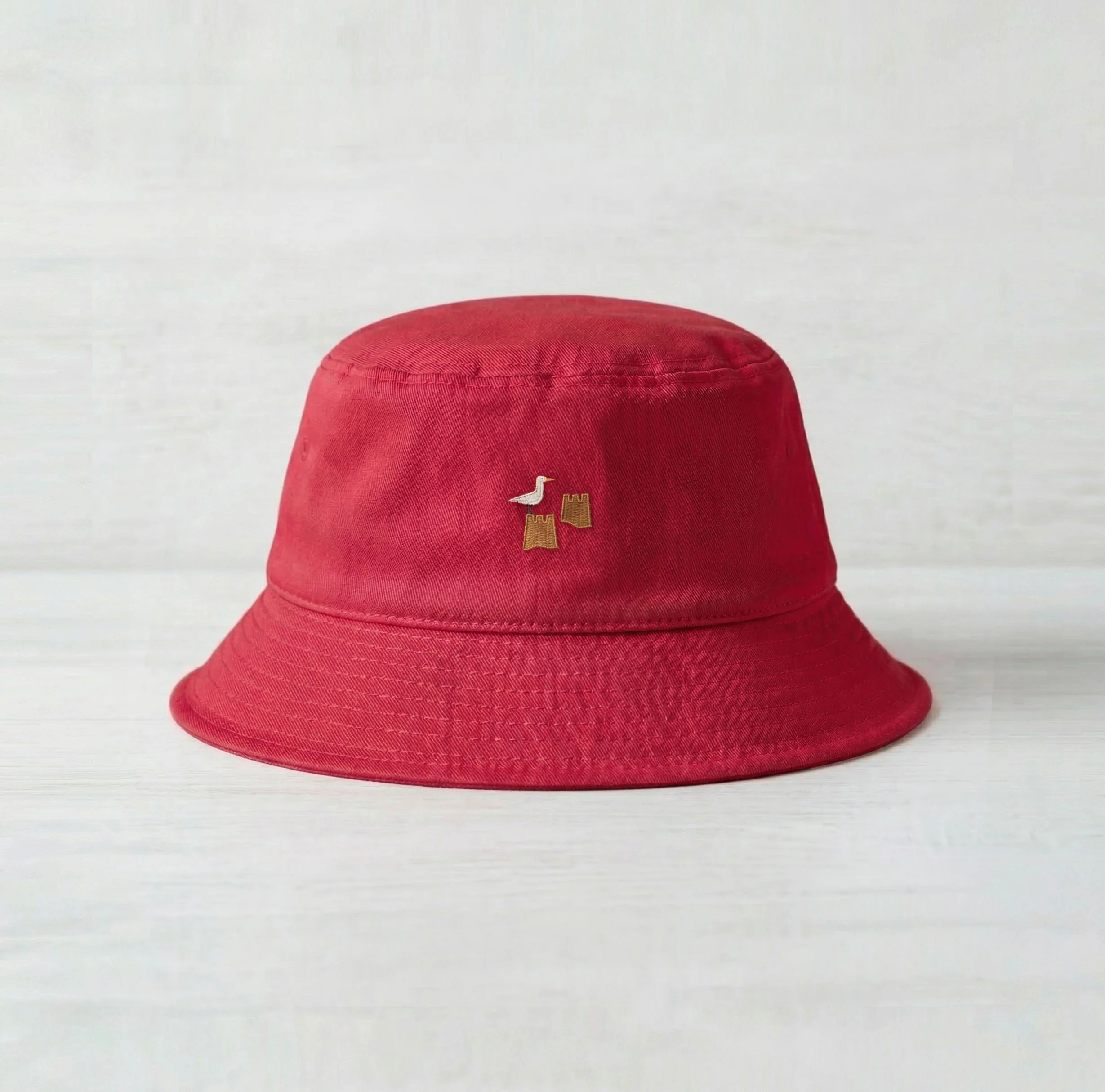 3_THE SANDCASTLE GULL red.jpg