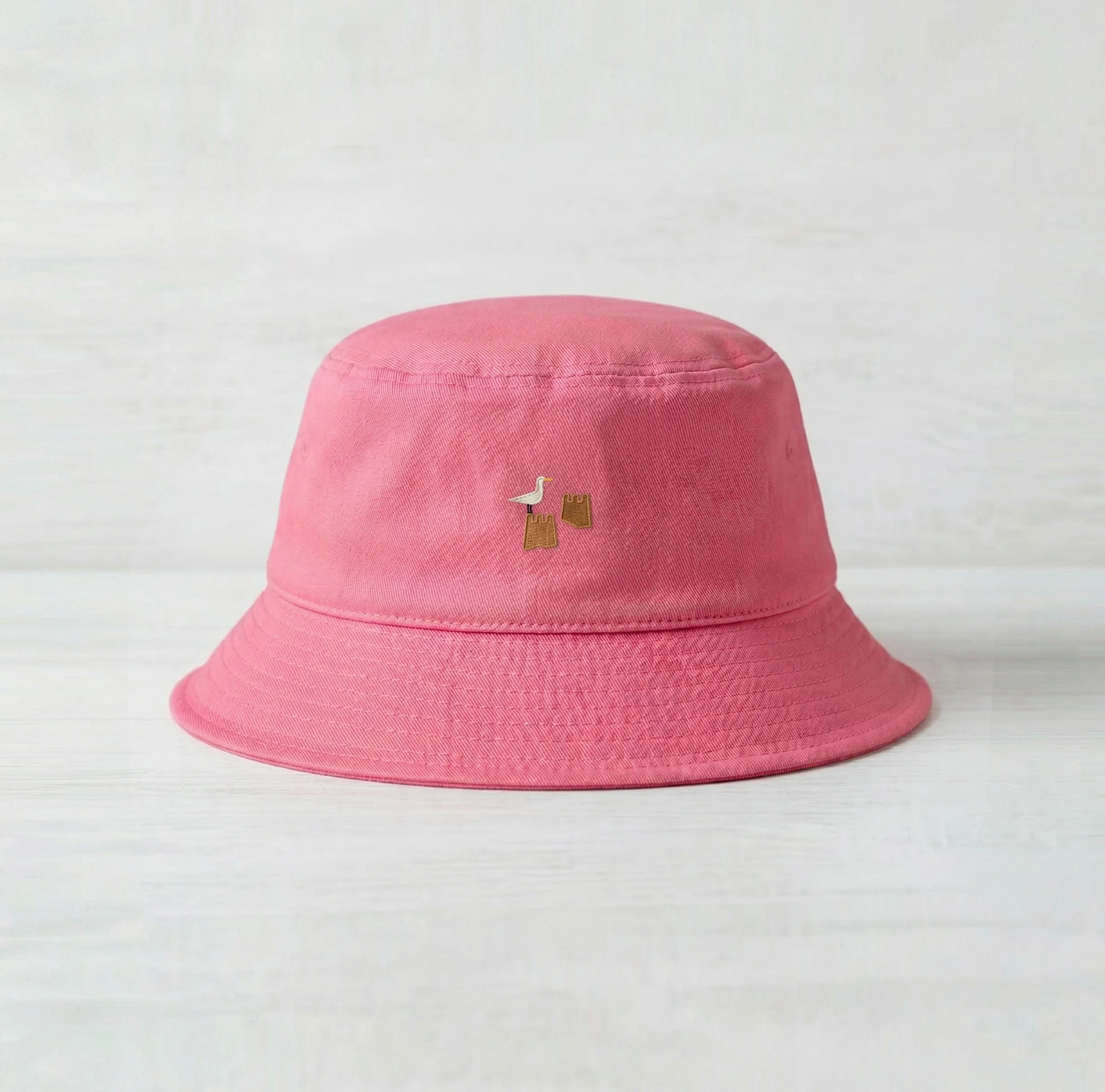 3B_THE SANDCASTLE GULL.jpg