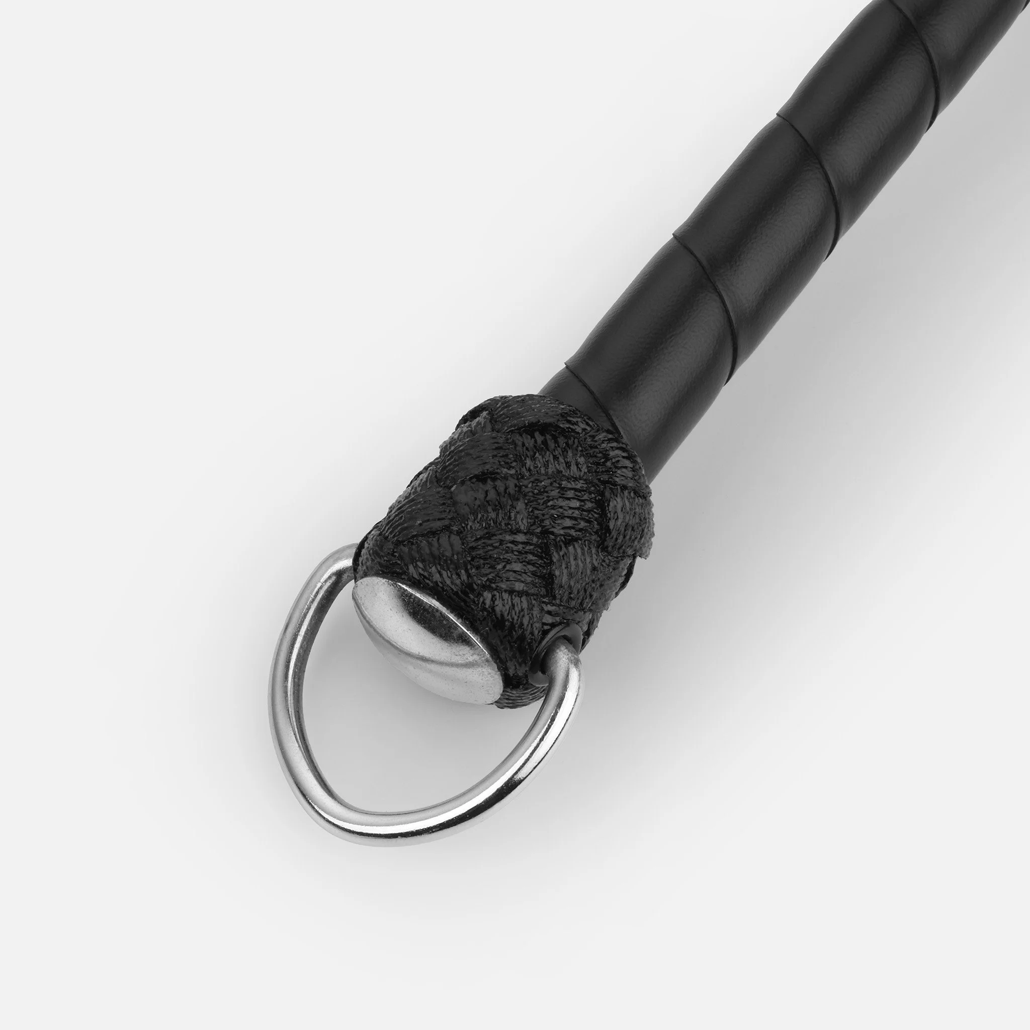 Rding crop handle detail showing Turkish knot and D Ring