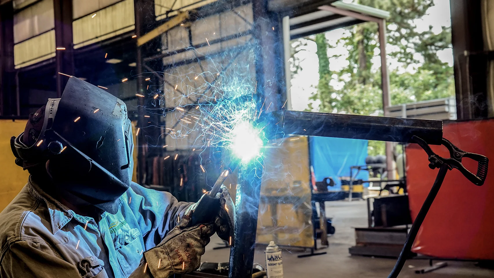 MustangWelding.jpg