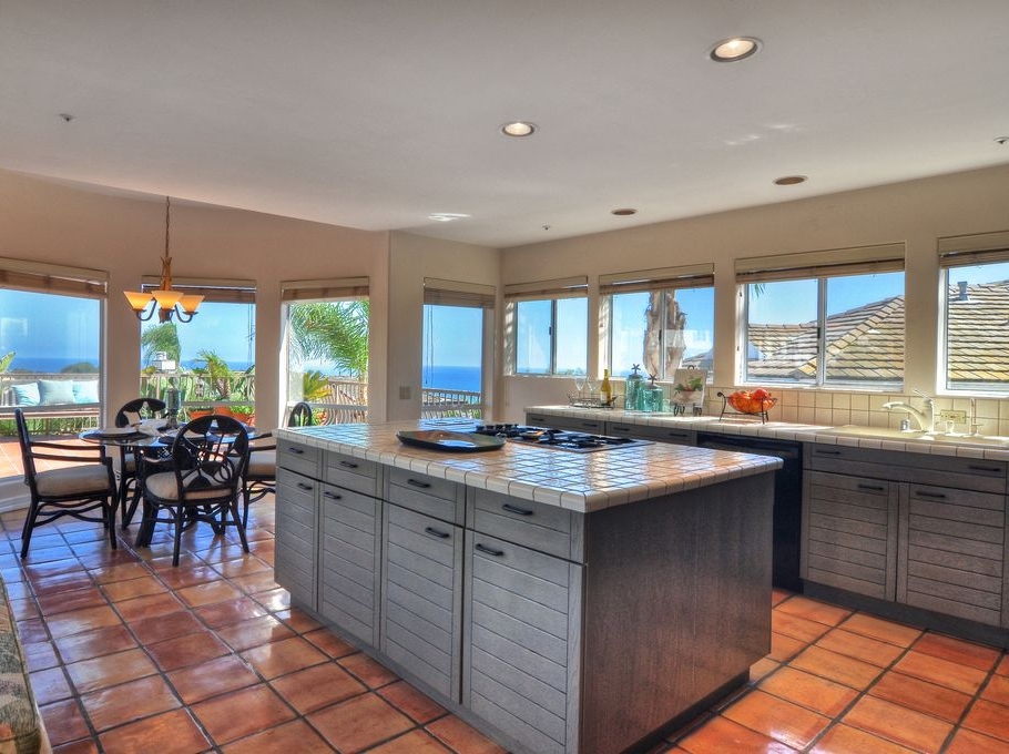65 Marbella, San Clemente
