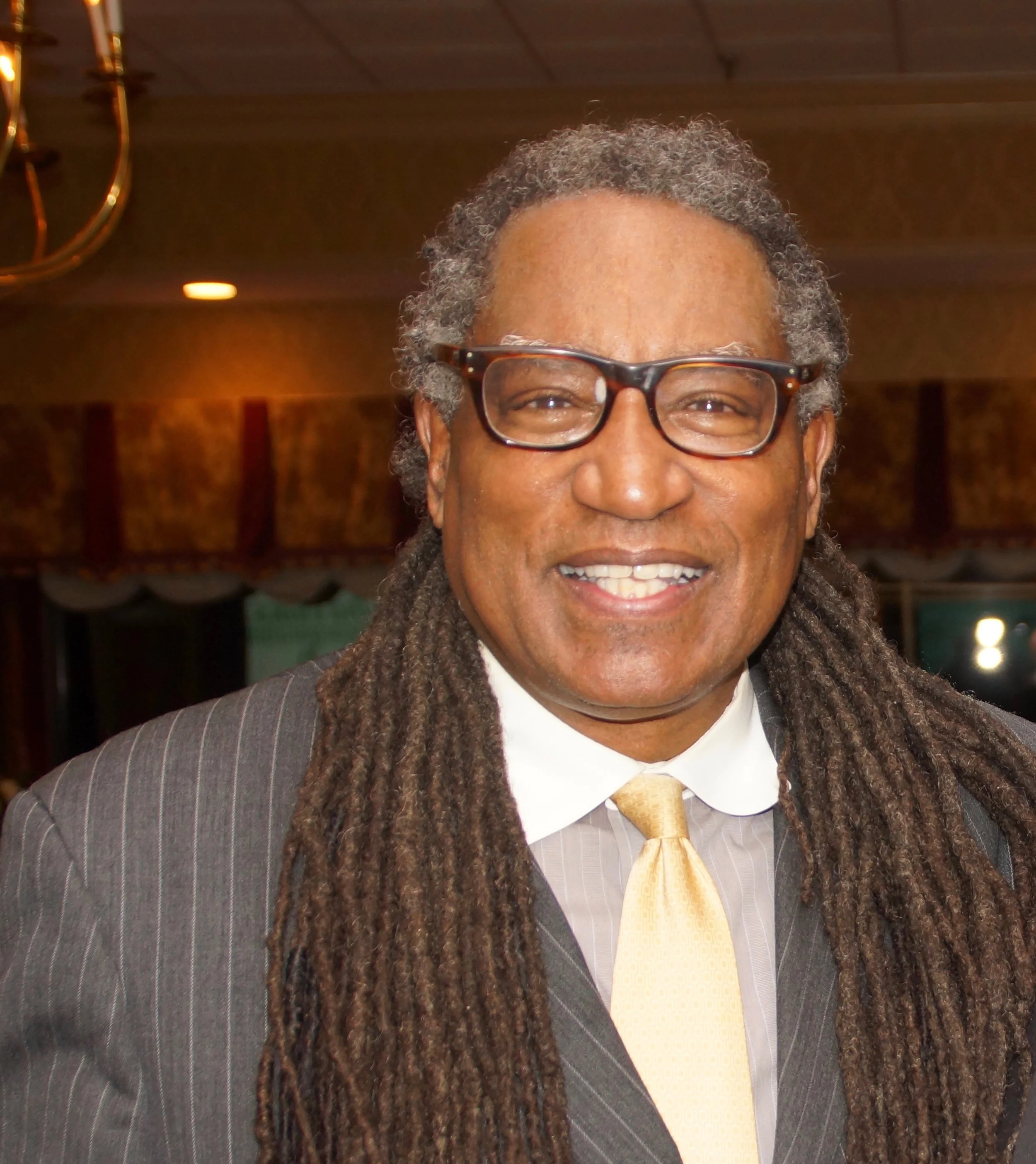 Today on "The Tom Ficklin Show" host Tom Ficklin and Dr. James Jones discuss the panel tomorrow at Yale Divinity School "Black Lives Matter" in recognition of the Malik Jones tragedy of 20 years ago.