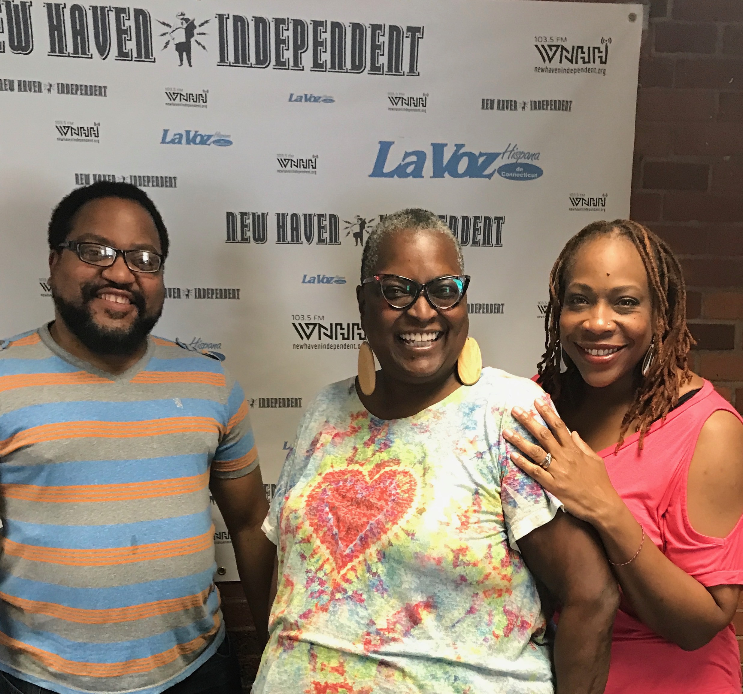 Host Babz Rawls-Ivy has an entertaining conversation with Director Raphael Massie & Actor Gracy Brown, both from Elm Shakespeare Company. Elm Shakespeare Company celebrates the 22nd season of Free Shakespeare in Edgerton Park with The Tragedy of Romeo & Juliet. For information visit www.elmshakespeare.org/visit .
