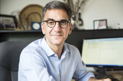 Michael Schlein Headshot.jpg