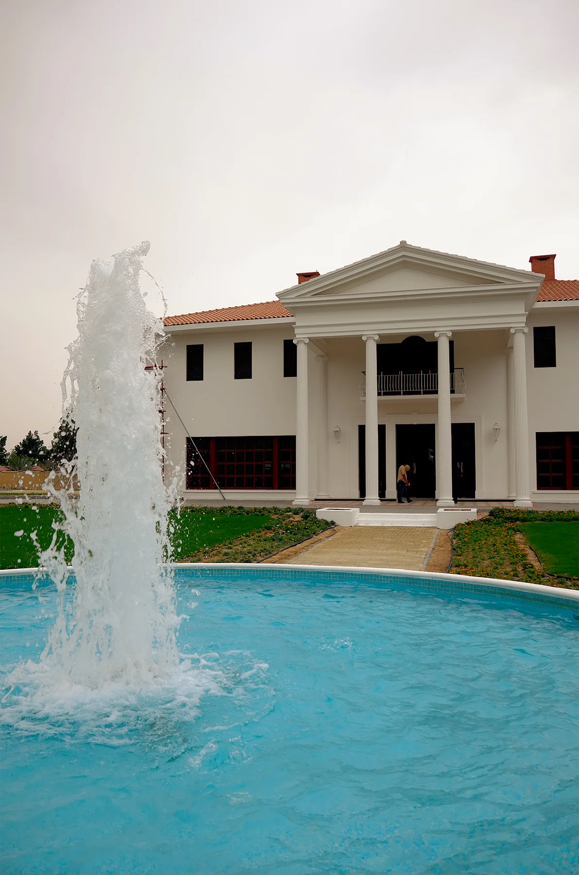 Inventing locality: Ahmadi Town