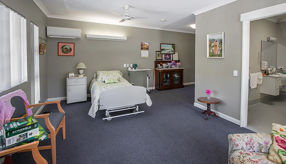 room 1.jpg