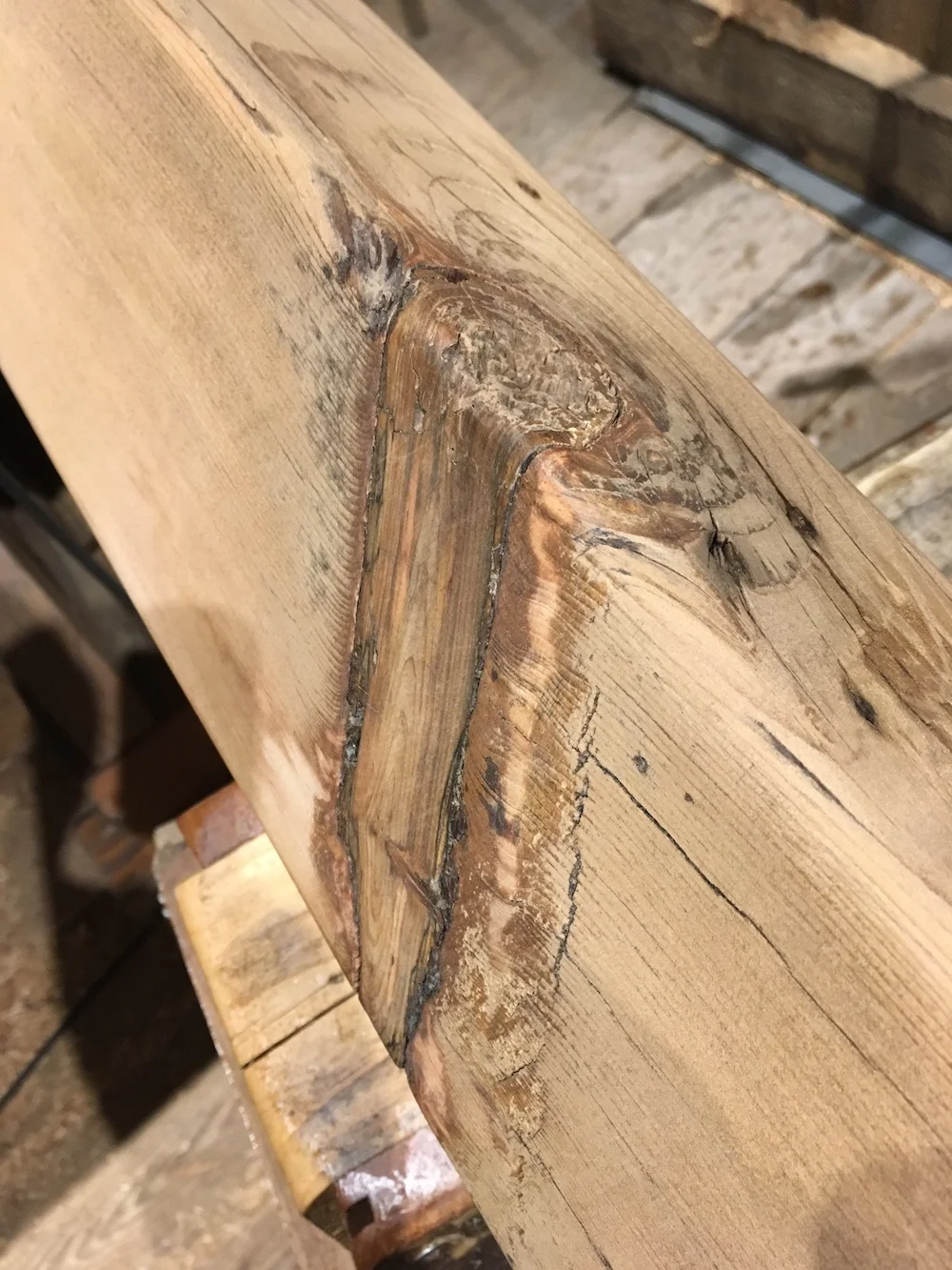 Unique Barnwood CHR.JPG