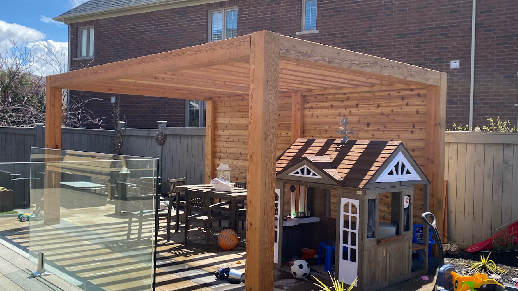  Modern Style Timber Pergolas Ontario CHR 