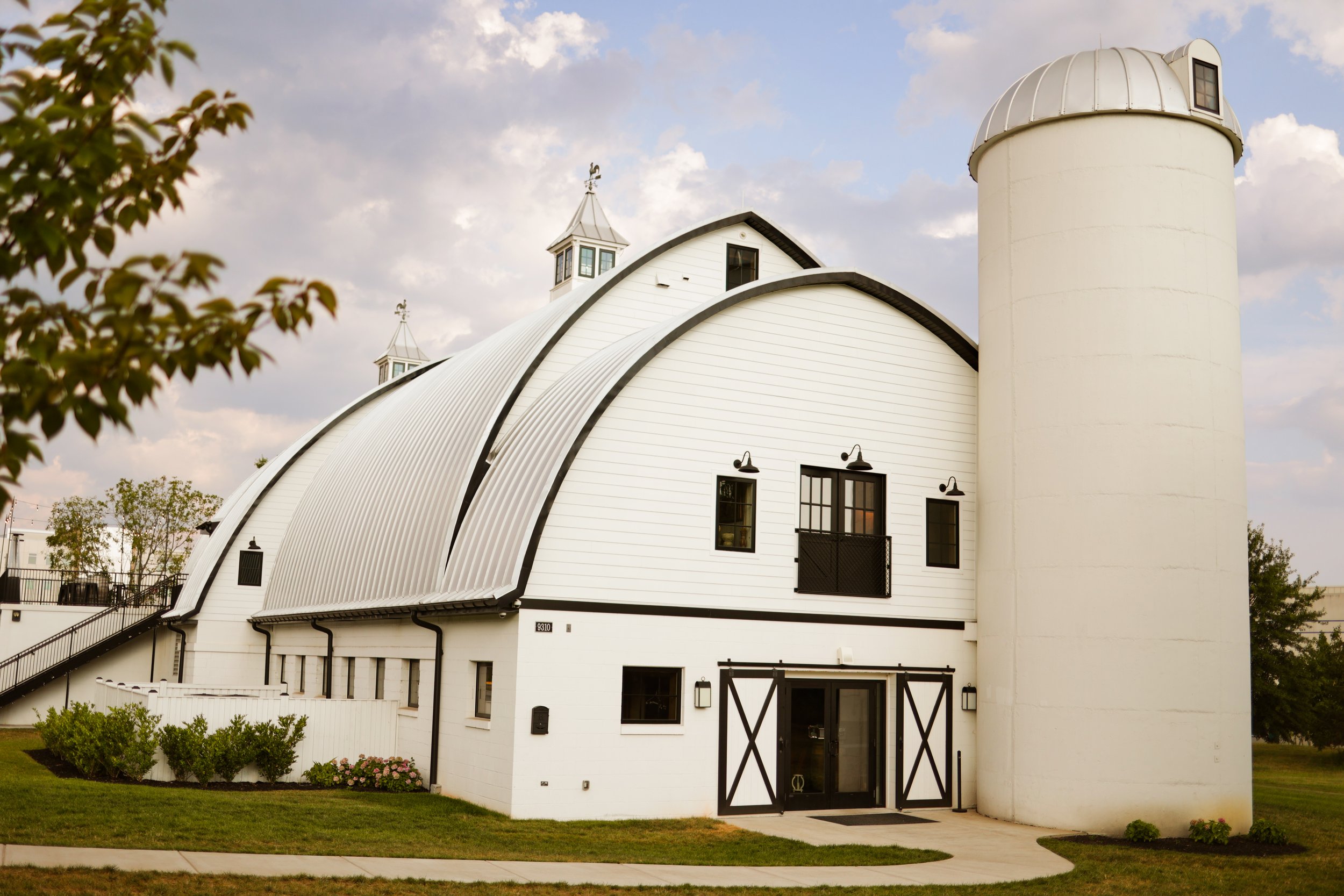 Wedding Cinematography & Photography - Sweeney Barn - Manassas VA (15).jpg