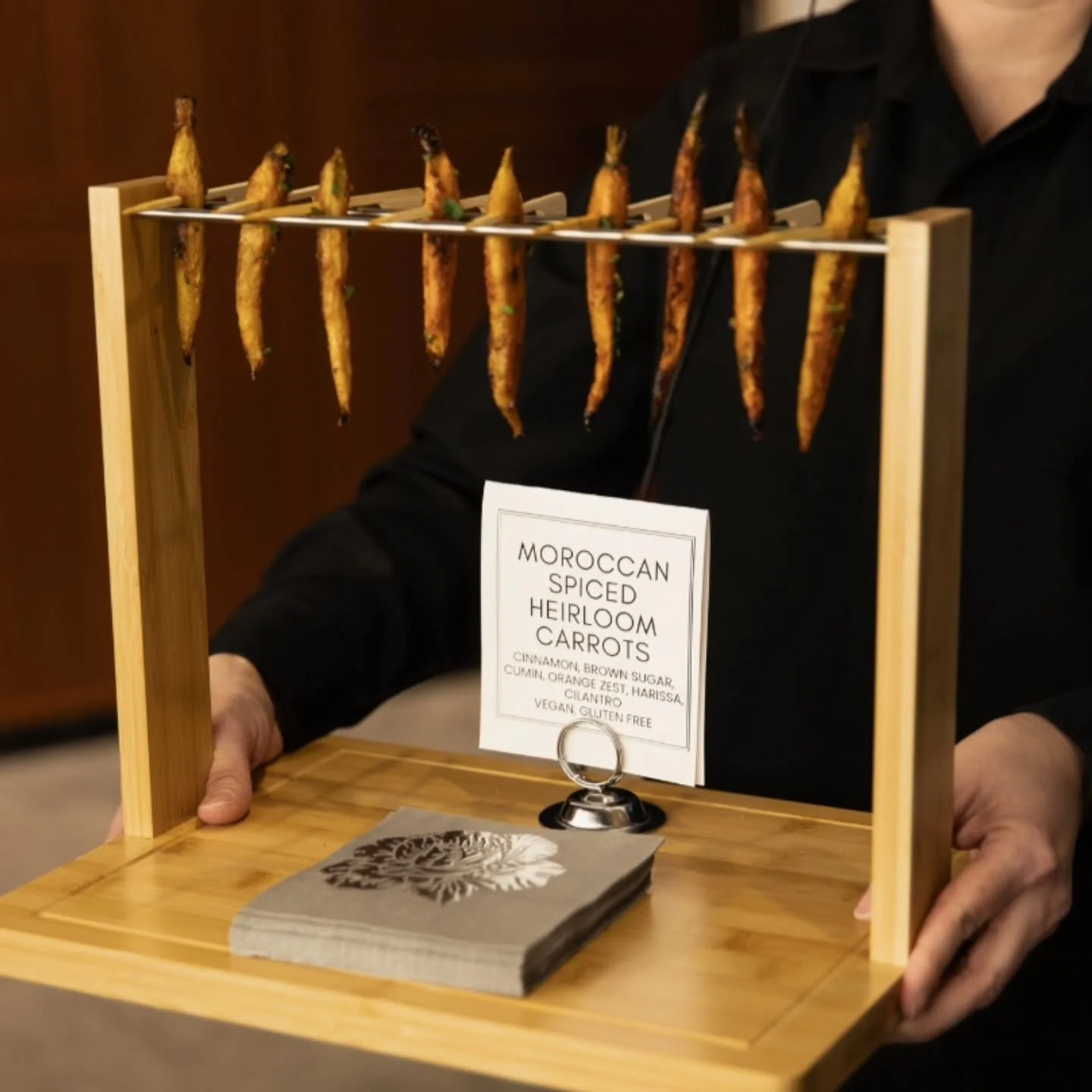 Cocktail hour vibes.

📸: @emcrombez.portraits