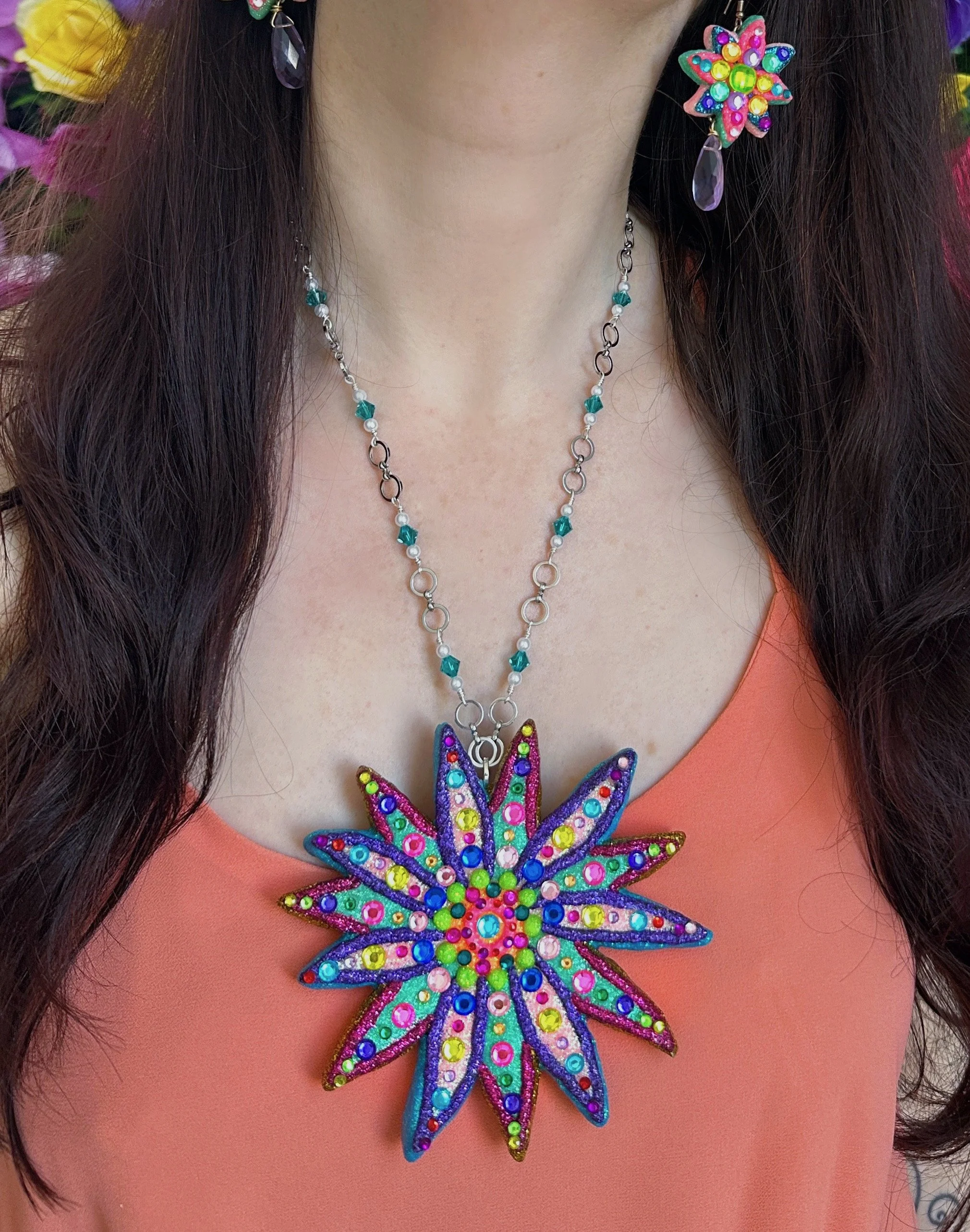 The Rosalie Flower Necklace✨