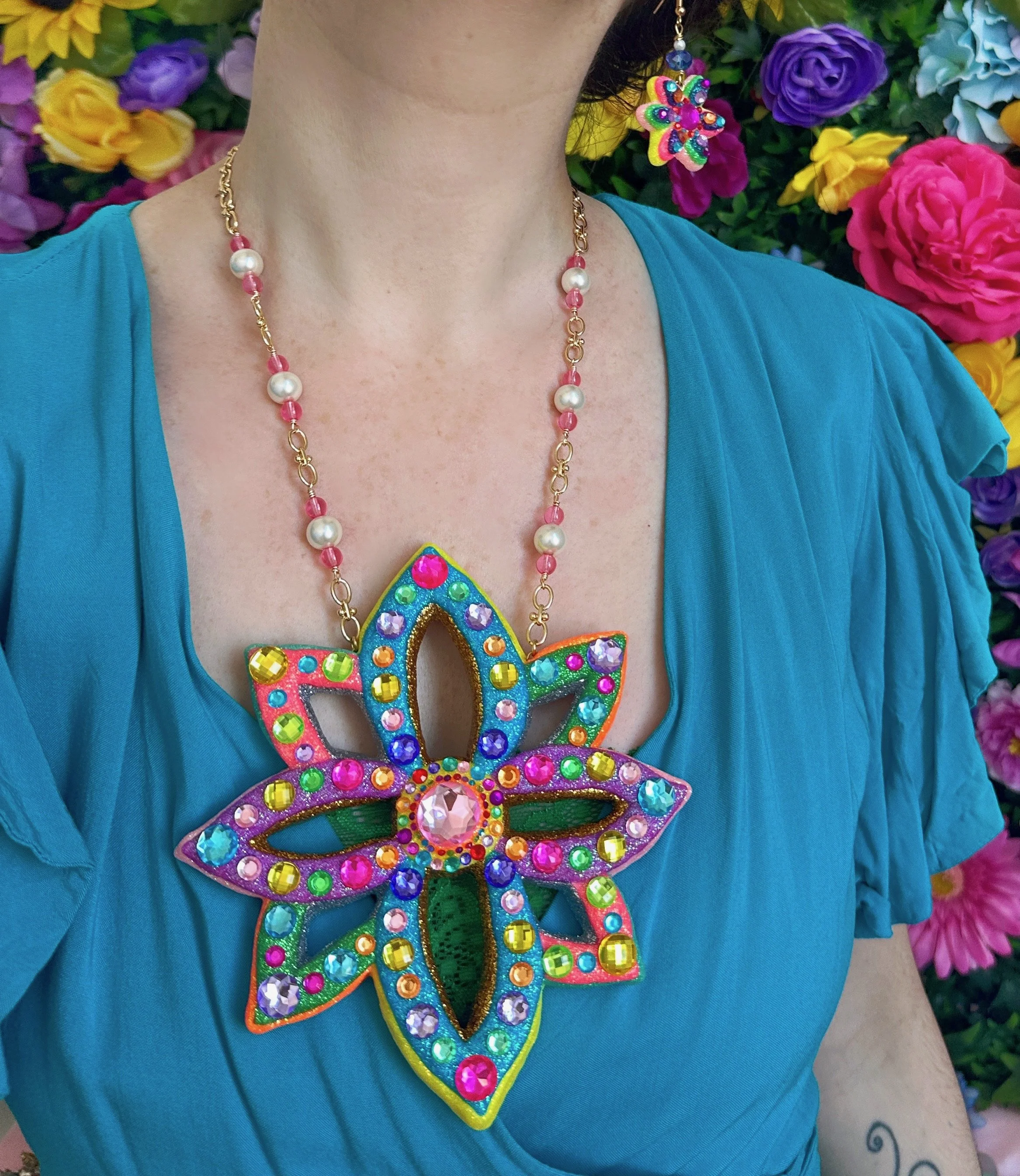 Samira Flower Necklace On.jpeg