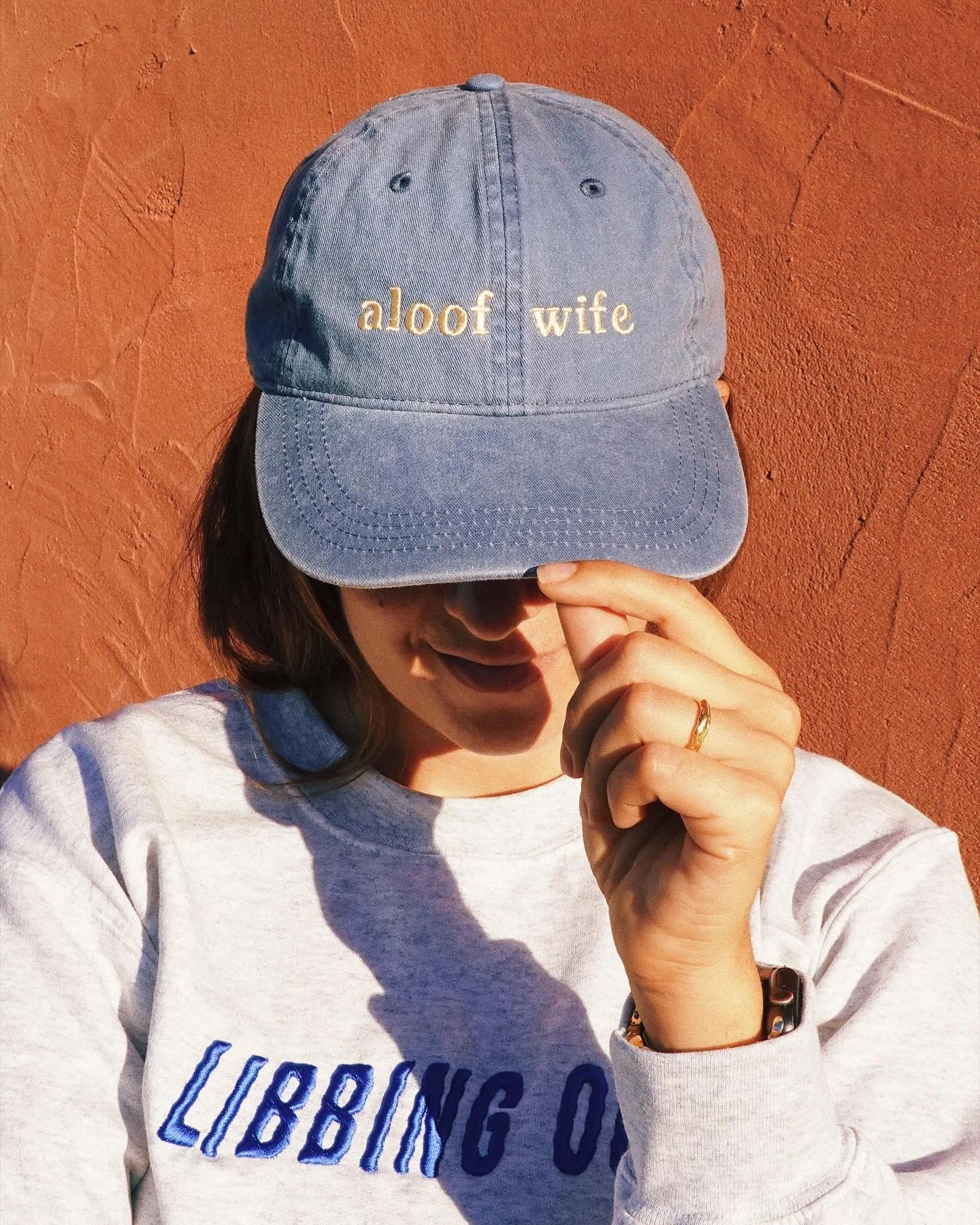 Just a fun lil evening post for y&rsquo;all because I can&rsquo;t stop laughing at the concept of writing the phrase &ldquo;aloof wife&rdquo; in a headline&mdash;but tbh would love to be one!!! So mysterious. So distant. So chic.

N E WAYS I know we&
