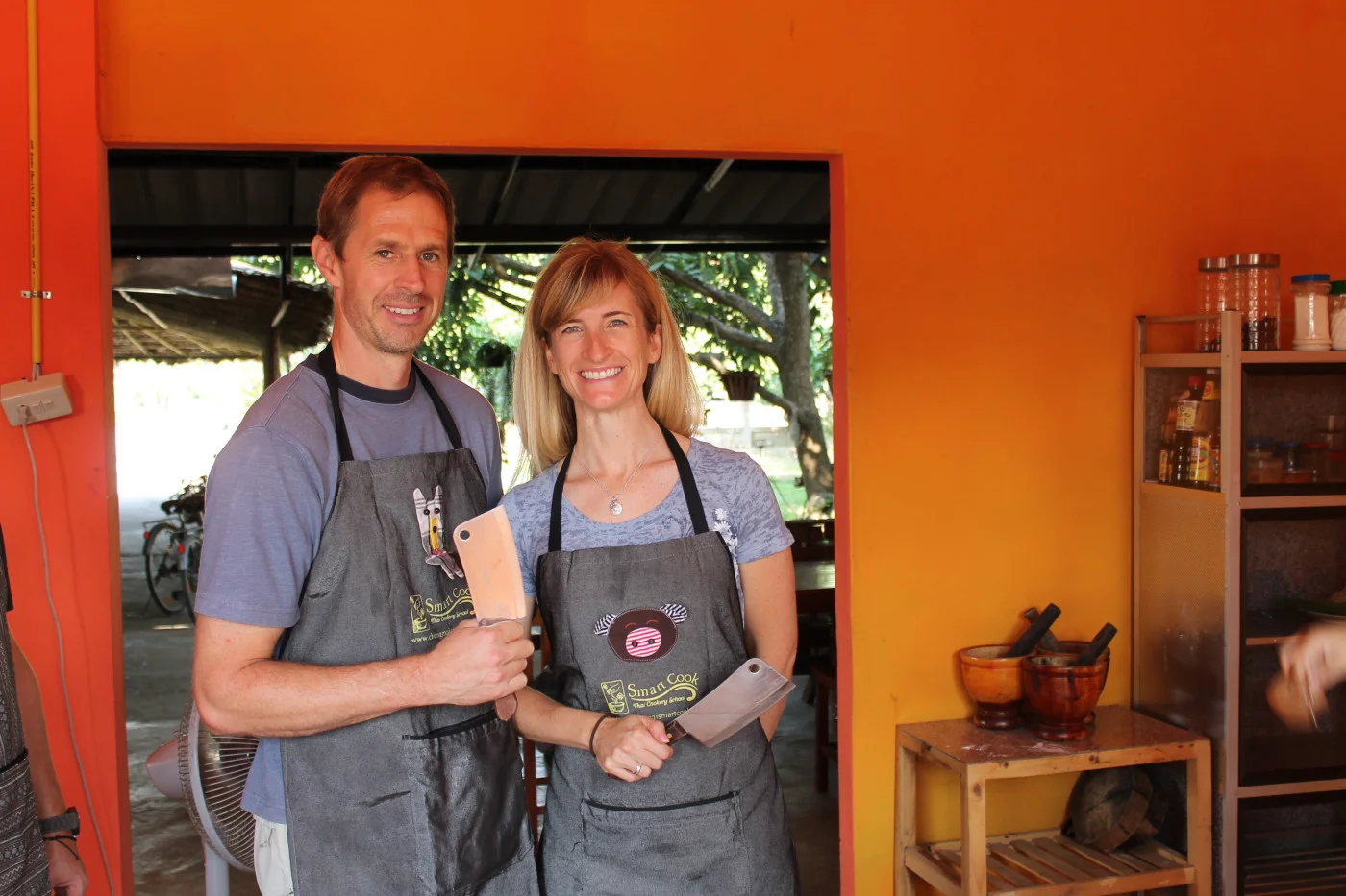Ryan & Rebecca learning to cook Thai food - November 2012