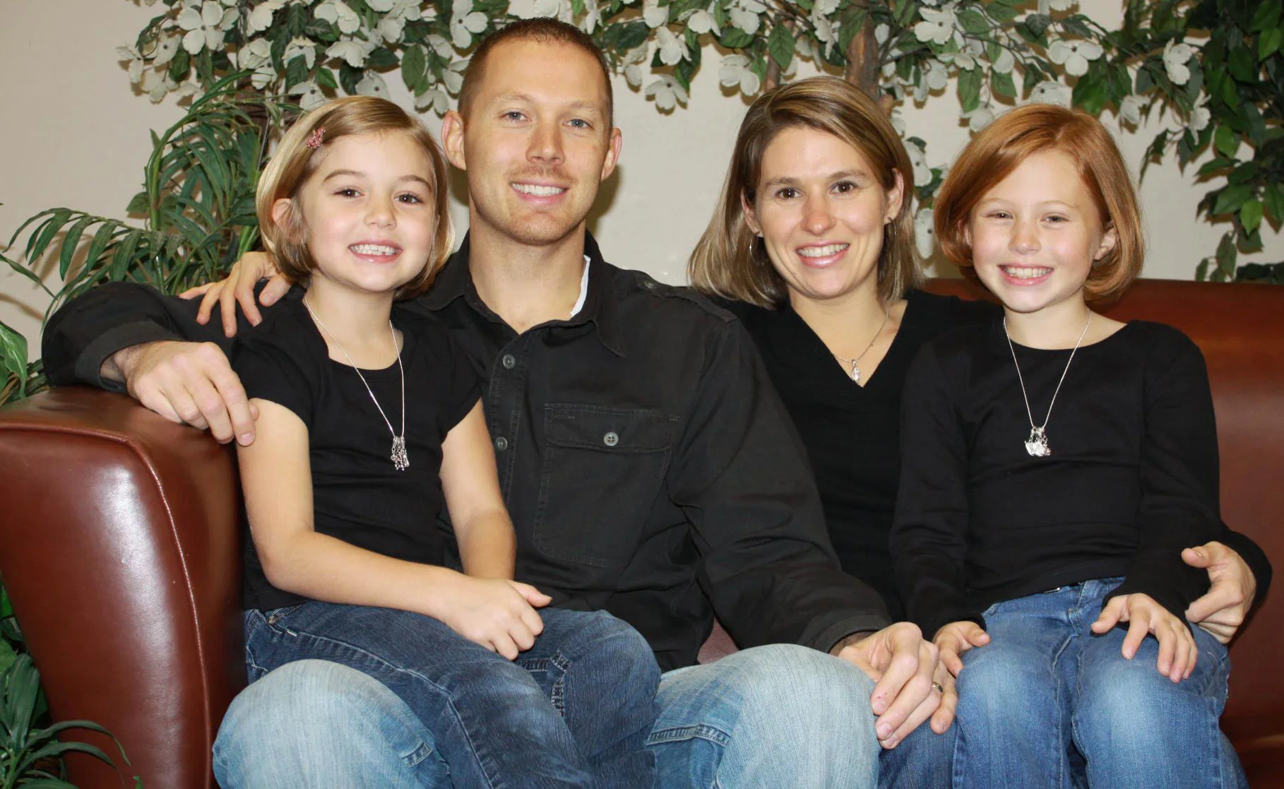 Josh, heather, hattie & grace - December 2011