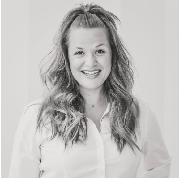 Intuitive, driven, and passionate: three words that define the artistry of Renee Feldman. After 20 years of experience, Renee turned her self-built wedding career into a brick and mortar salon. Renee has earned a reputation for being Chicago’s most sought after bridal hair stylist, working with top event coordinators and VIP guests at the most exclusive hotels including The Four Seasons, Trump Hotel and The Waldorf-Astoria Chicago. Her work has been published in Chicago Brides, Modern Luxury Weddings, Inside Weddings, Brides Chicago, Style Me Pretty and Michigan Avenue Magazine. Her portfolio includes working with celebrities including Sharon Stone, Fran Drescher, Ivanka Trump, and Gloria Steinem. Renee has an intuitive way of working with her clients and prides herself on knowing what her clients want often before they know it themselves. This comes from her extensive background in bridal hair and her personal life experiences. In her off-season, Renee travels to the most remote and exotic places around the world to gather new insight on beauty. It helps her to understand people and see the uniqueness in everyone. She brings a calming and passionate style to her work, both as an experienced hair stylist and a bridal expert. Dolly, the labradoodle, is the newest addition to Renee’s family. If you’re looking for a talented, self-made expert, book with Renee!