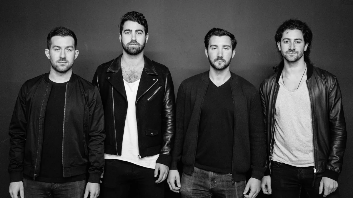 Home State Home State is a pop-rock band from New York City comprised of David Berliner (percussion), Alex Friedlander (vocals), Matt Gralla (guitar, keys), and Jordan Glaser (bass, guitar, keys). David Berliner, Alex Friedlander and Matt Gralla met at the University of Pennsylvania and played in the same music scene before moving to New York City to pursue their life-long dreams of working in finance and tech (just kidding). The stars aligned one fateful summer day in 2015, and the three teamed up to form Home State and pursue their shared passion more seriously. Long-time friend Jordan Glaser joined to solidify the band in 2017. Home State's first single "Without Your Love" has been featured on Spotify's Fresh Finds & United States Viral 50 playlists and can be found on all major music platforms. In just over a month, the song was streamed over 100K times across platforms. Home State's music is rooted in rock, but is also heavily influenced by pop, R&B, and alternative music. They have been compared to Bob Moses, Chet Faker and Maroon 5.