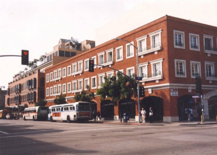 ZAPWATER ANNOUNCES WEST COAST GROWTH, NEW SANTA MONICA OFFICE