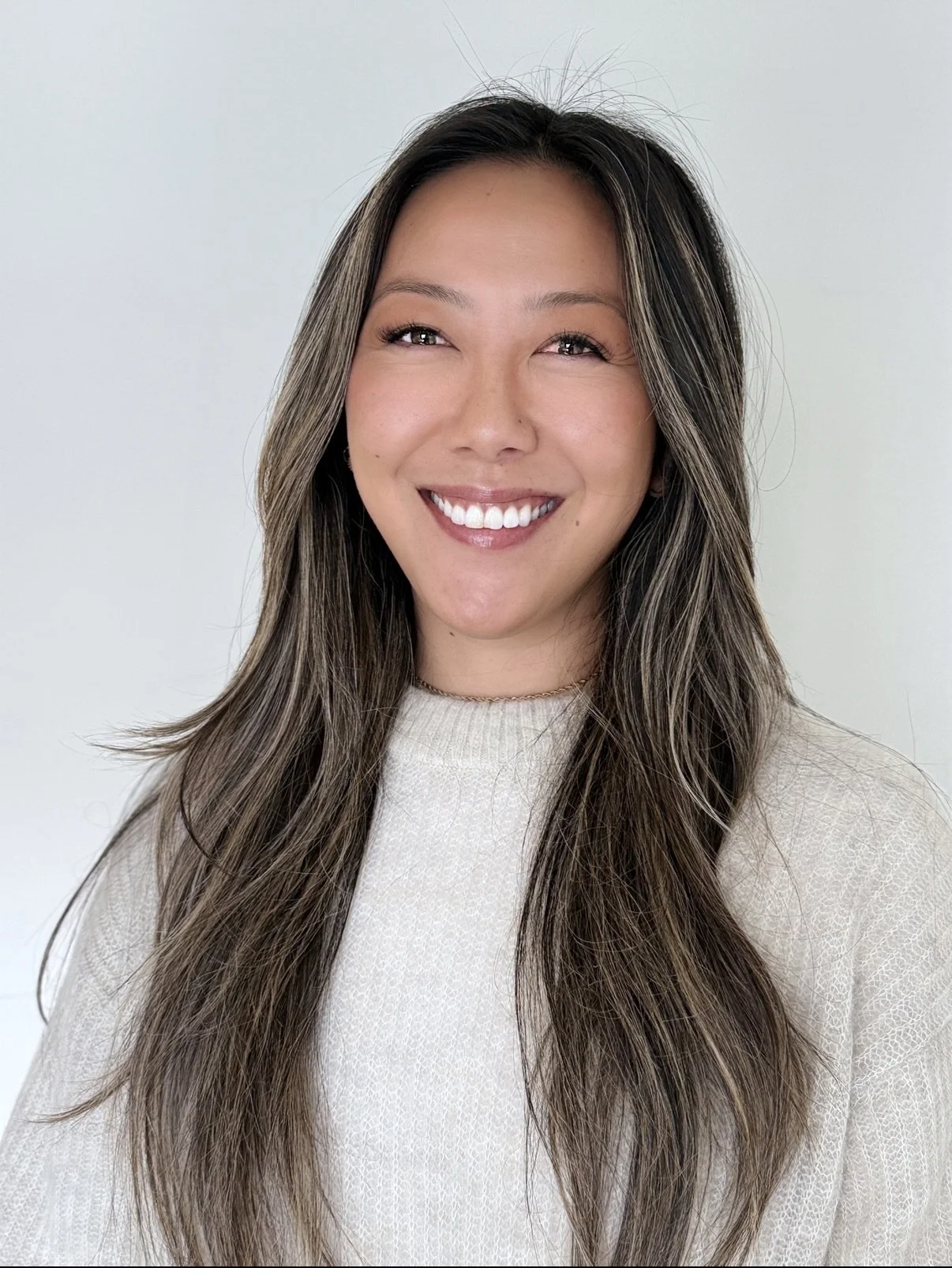 Camryn Jun<br>Account Director<br>