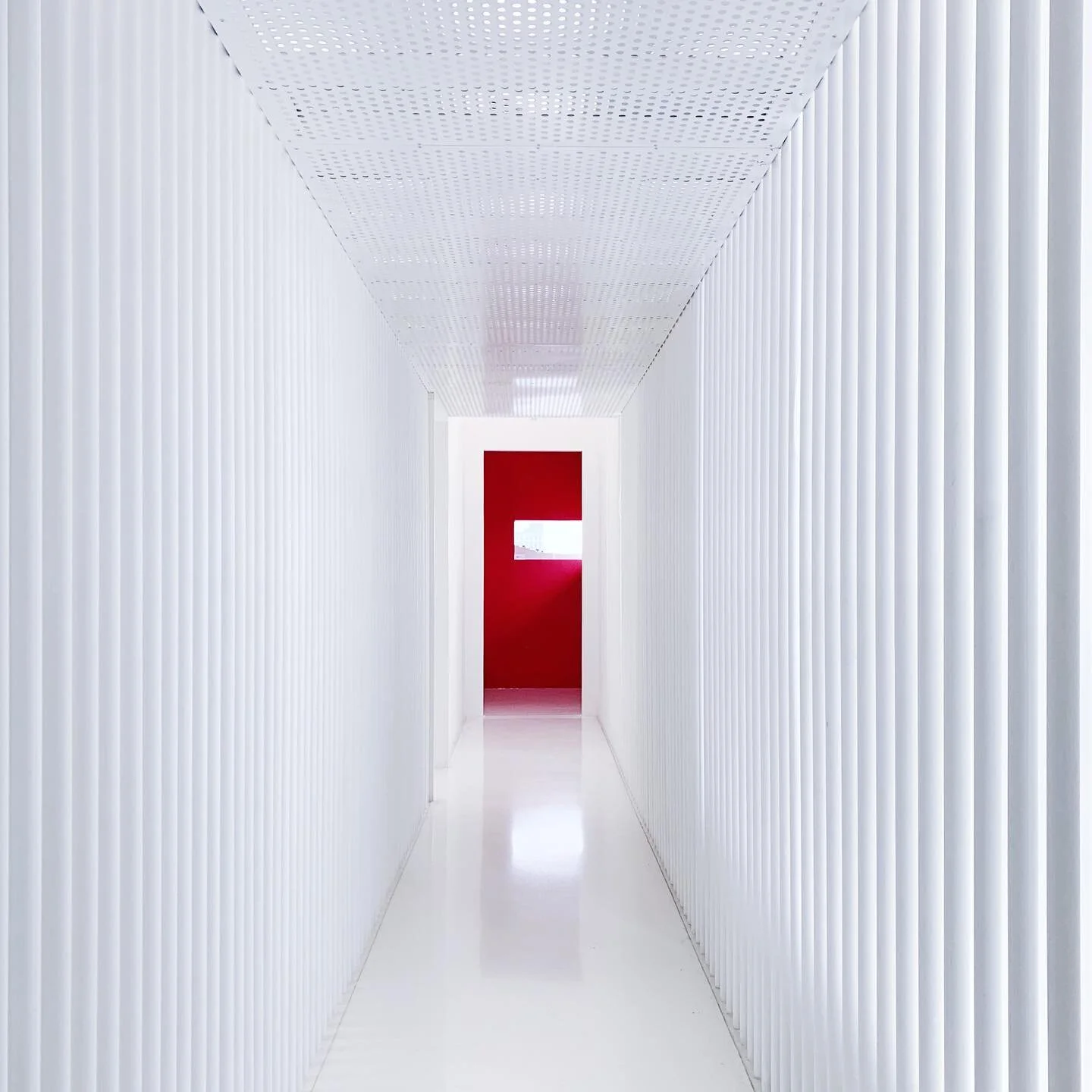 House of Models | 白茫茫一片真乾淨 #wutopialab #architecture #interiordesign #photography #vsco #shanghai