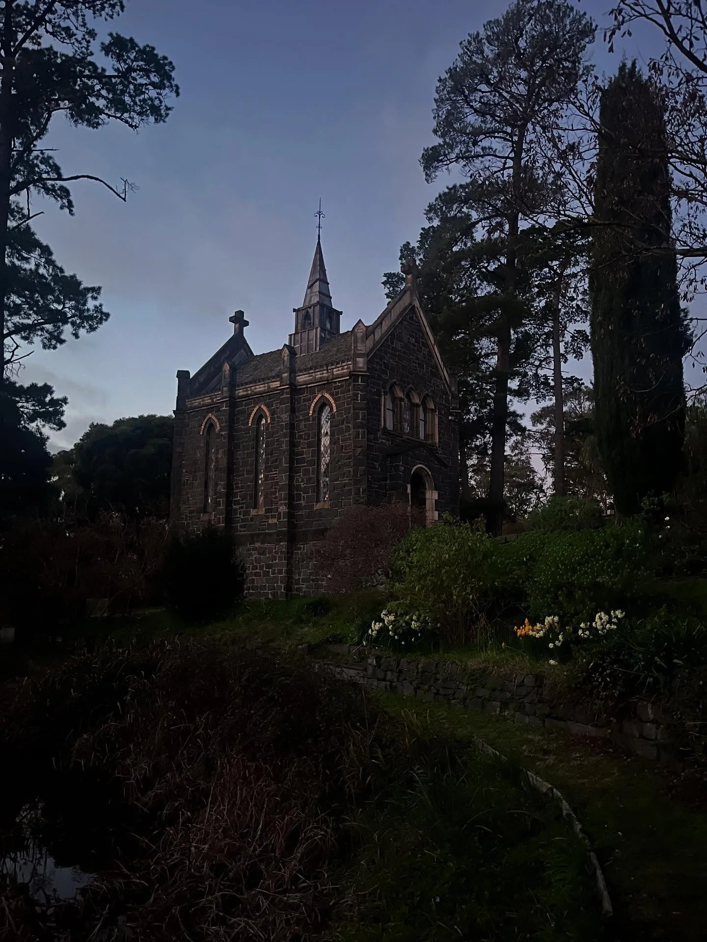 I&rsquo;d never been to @montsalvatartscentre before and I was totally seduced by ye olde bohemian utopia made with hands from salvage, an epitome of the Romantic vision as resistance to the Industrial Age; but just down the road, in the so-called An