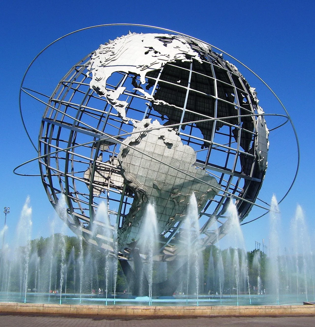 Unisphere_in_summer.jpg