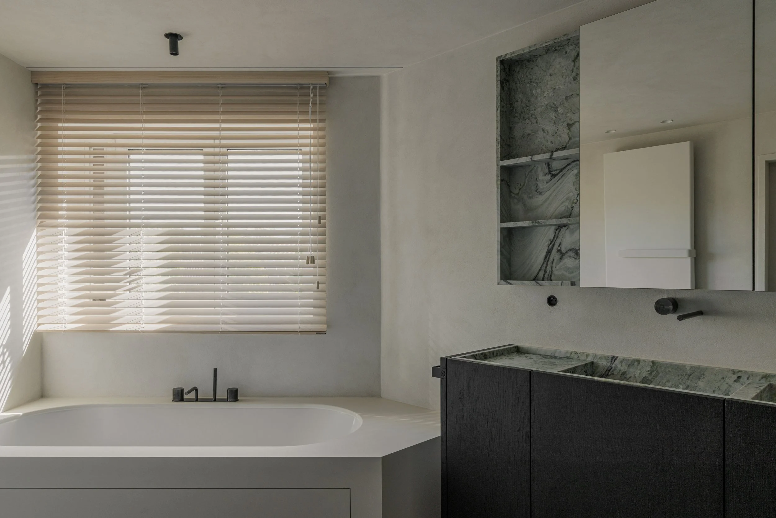 MaximiliaanLefevre_Badkamer_Brugge_LR_024_joachimderous.jpg