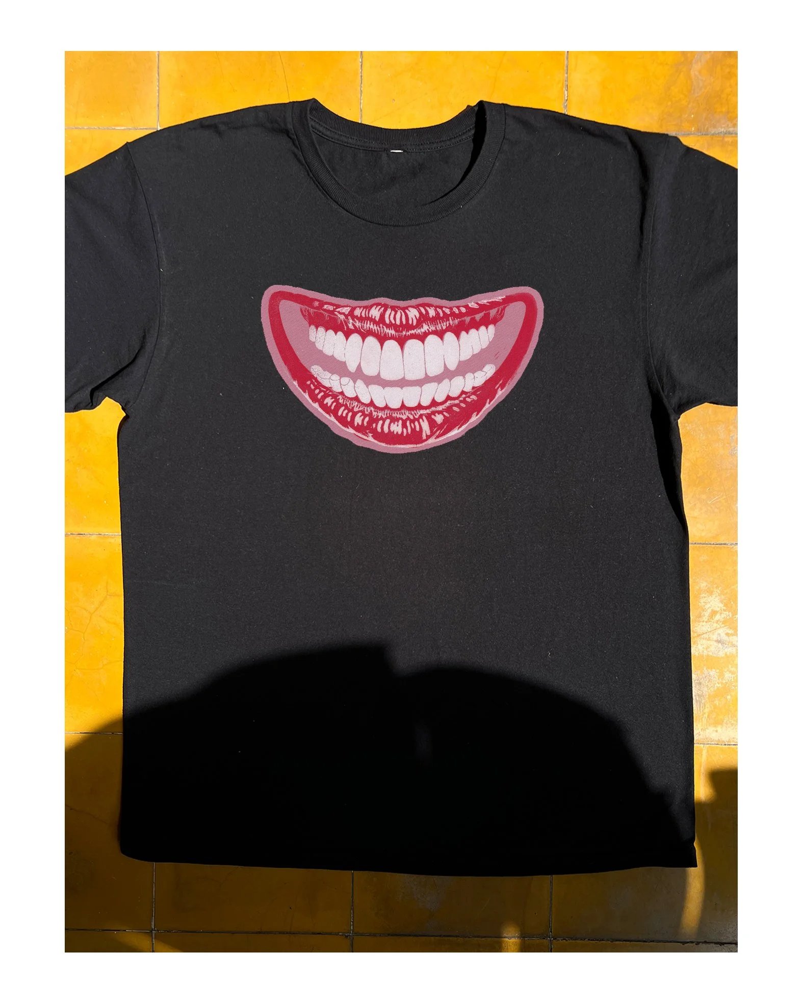 saigon kiss black .jpg