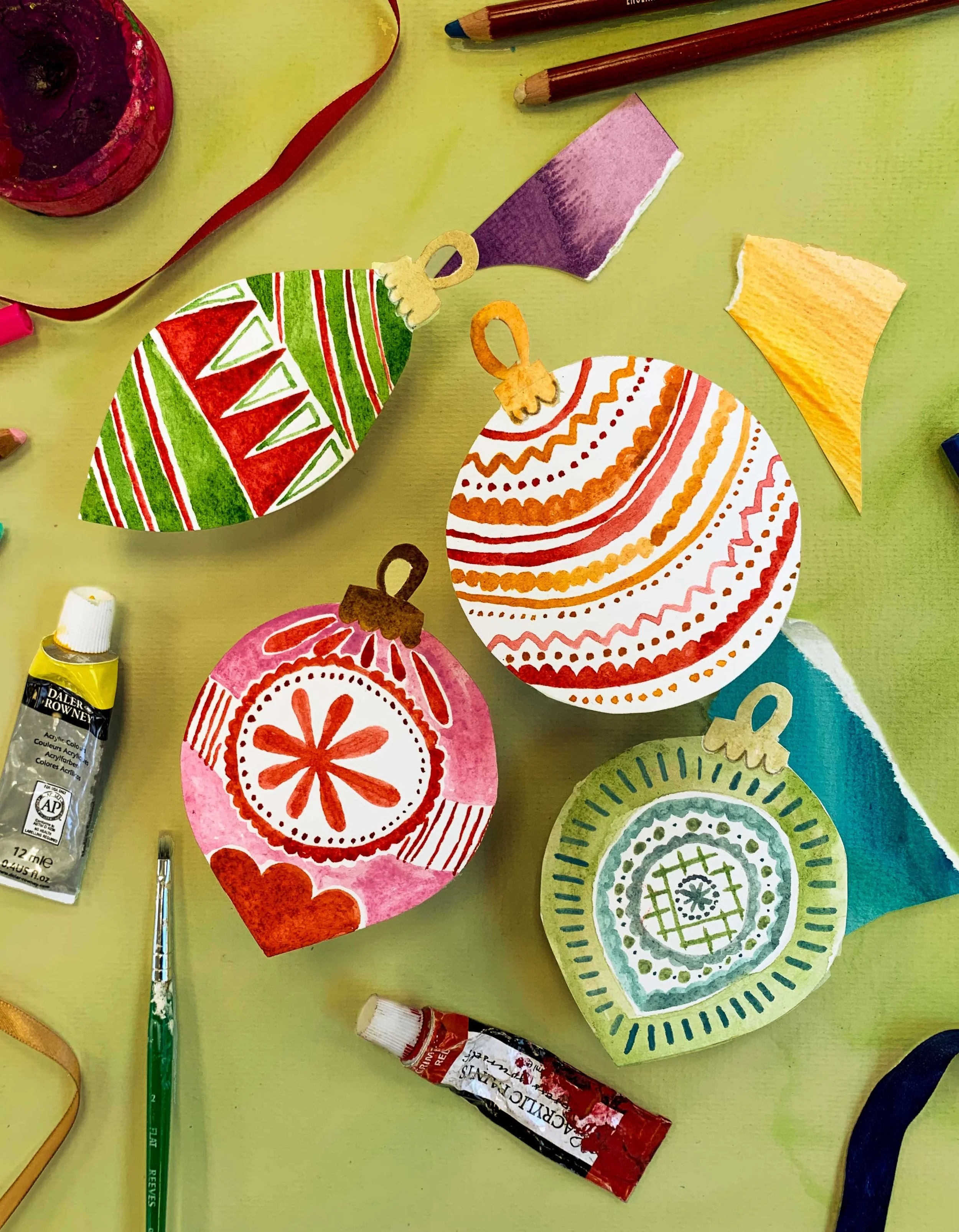 Events - BYC paper baubles Cait 2.jpg