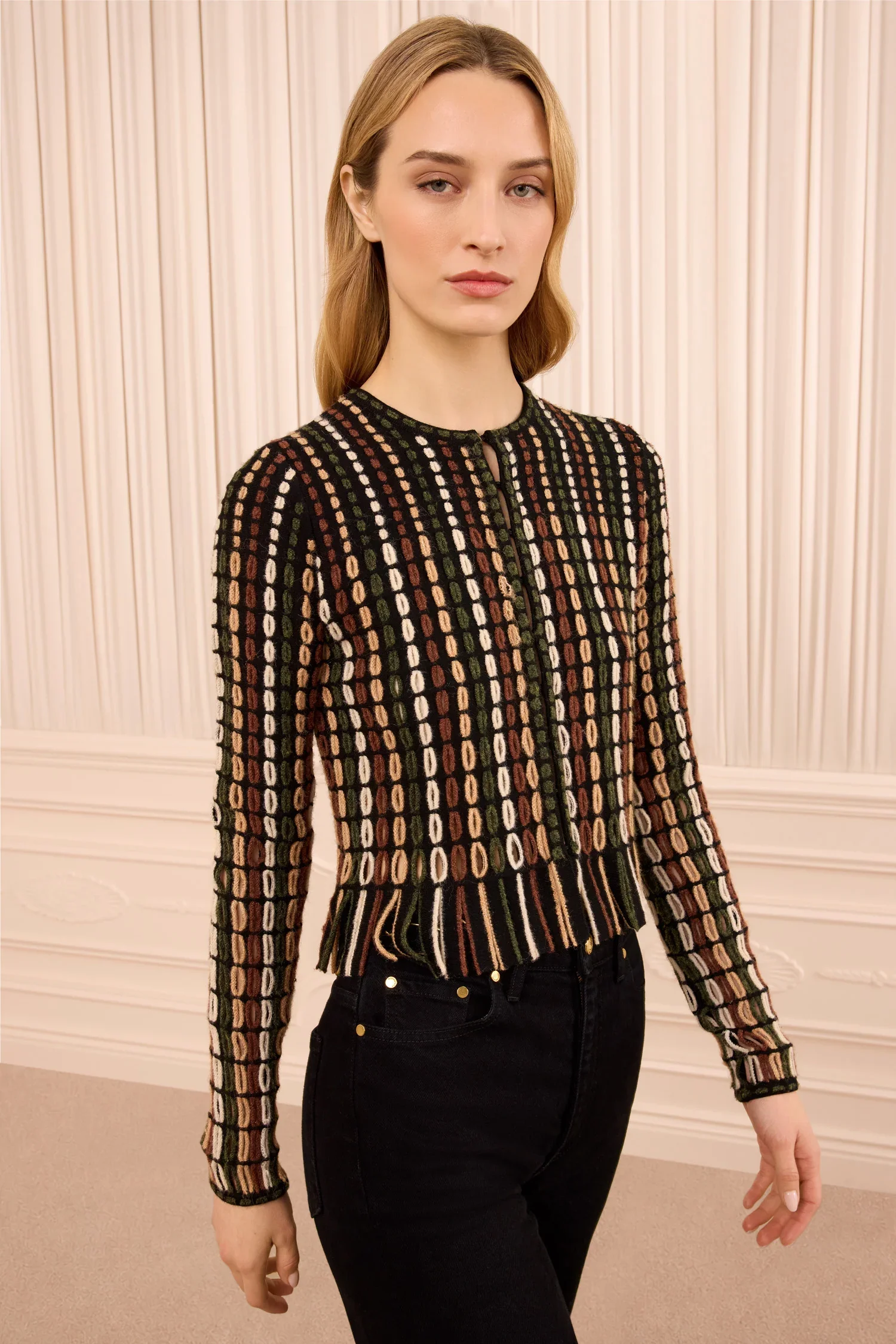 ULLAJOHNSON_ZoraKnitCardigan_FA260739_NOCTIS_03.webp