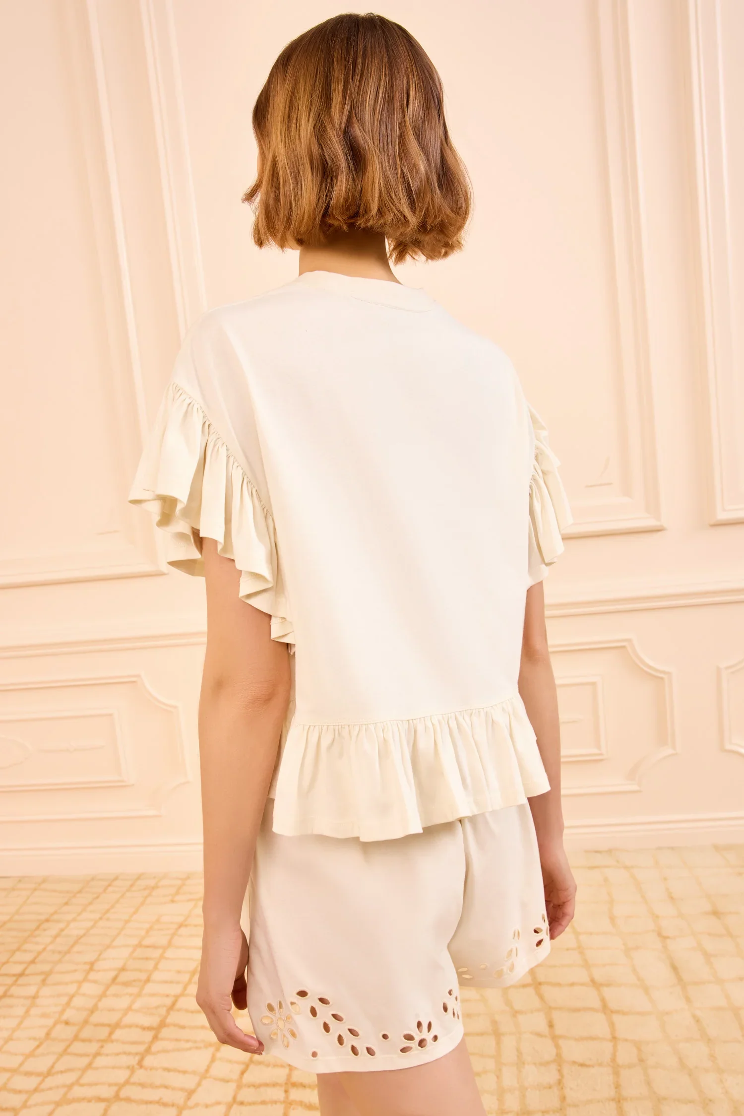 ULLAJOHNSON_MarianaSSTopwithPeplum_COWRIE_SP260814_04.jpg.webp