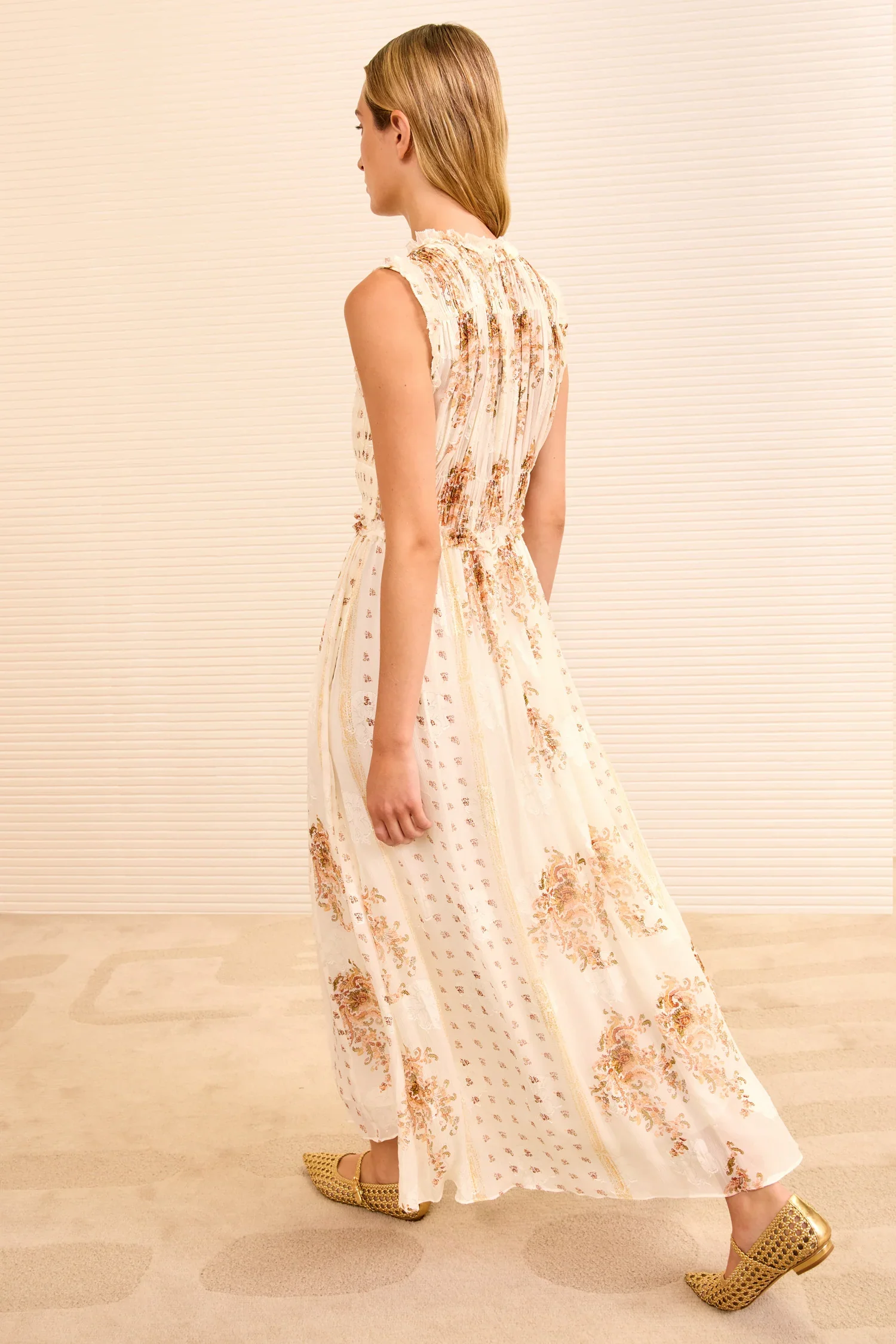 ULLAJOHNSON_KASIADRESS_ALABASTER_PF250188_04.jpg.webp