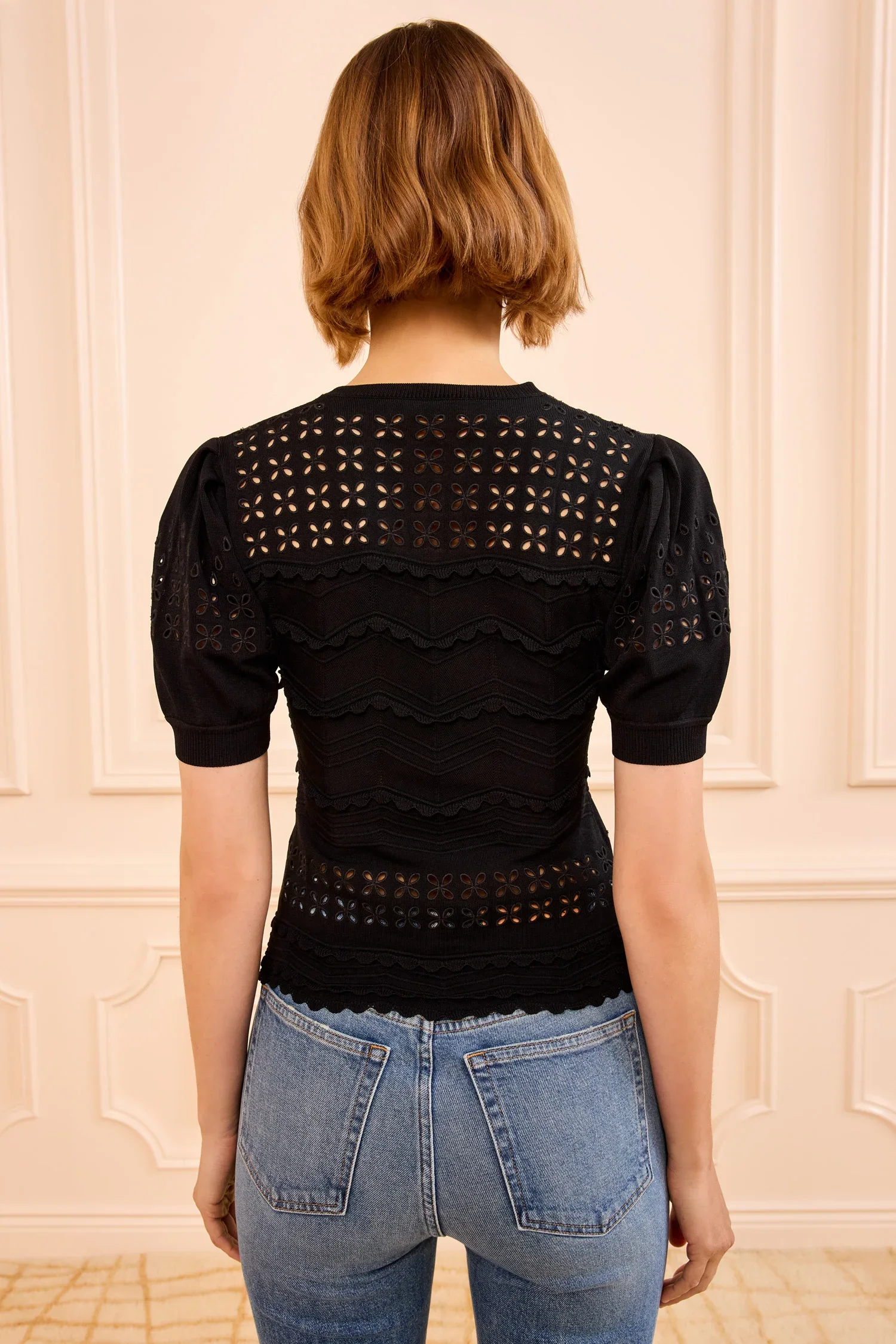 ULLAJOHNSON_MarcelenaEyeletKnitTop_NOIR_SP260710_04.jpg.webp