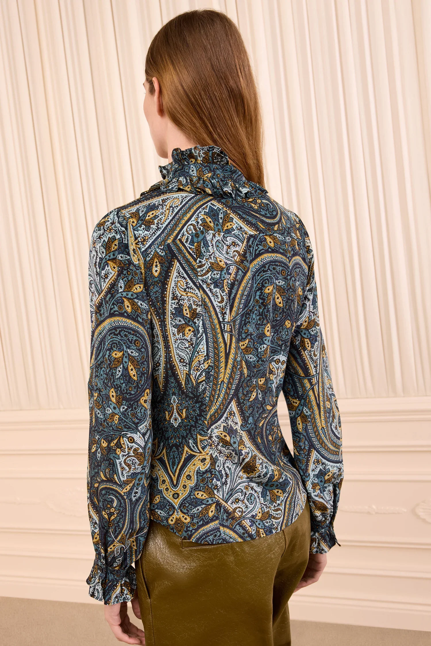 ULLAJOHNSON_CatrouxLSSilkBlouse_FA260221_PRUSSIAN_04.webp