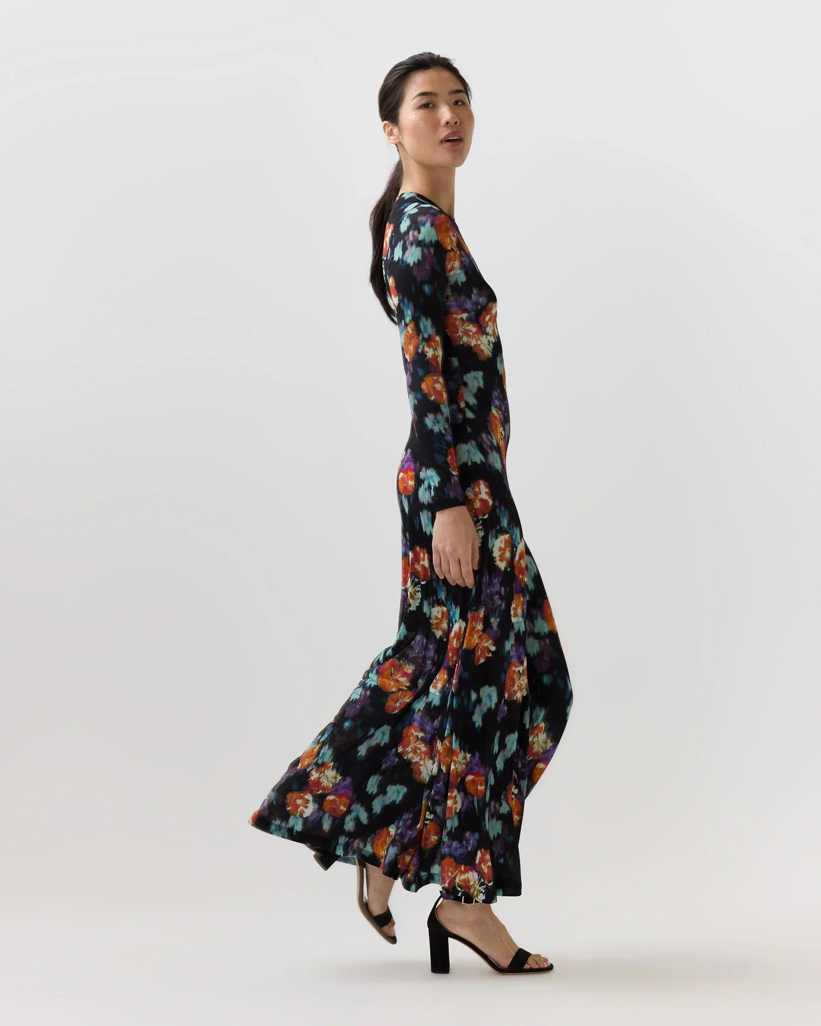 S80333_2462_2048x2048.webp