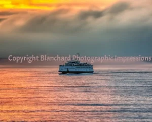 Vineyard_Haven_-_VH_103.jpg