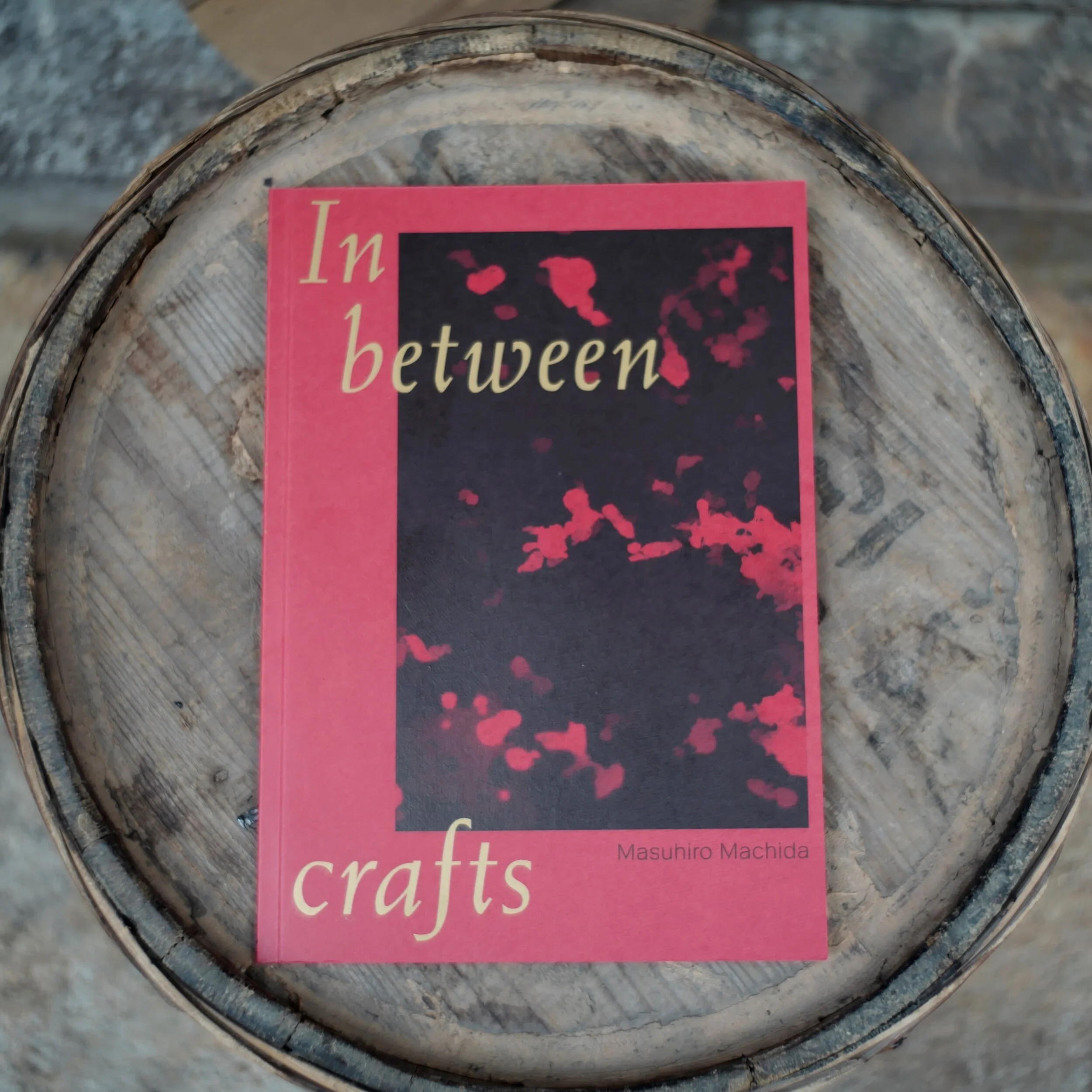 写真集 「継ぐもの　-In between crafts-」/ Masuhiro Machida