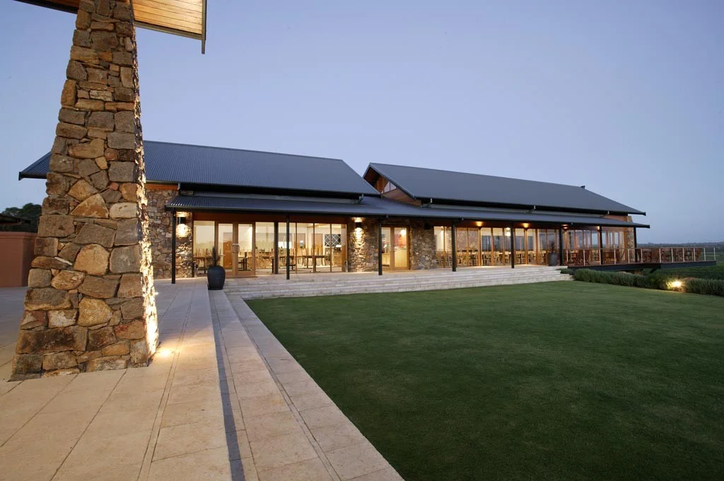 WSbuilding fromCD.jpg