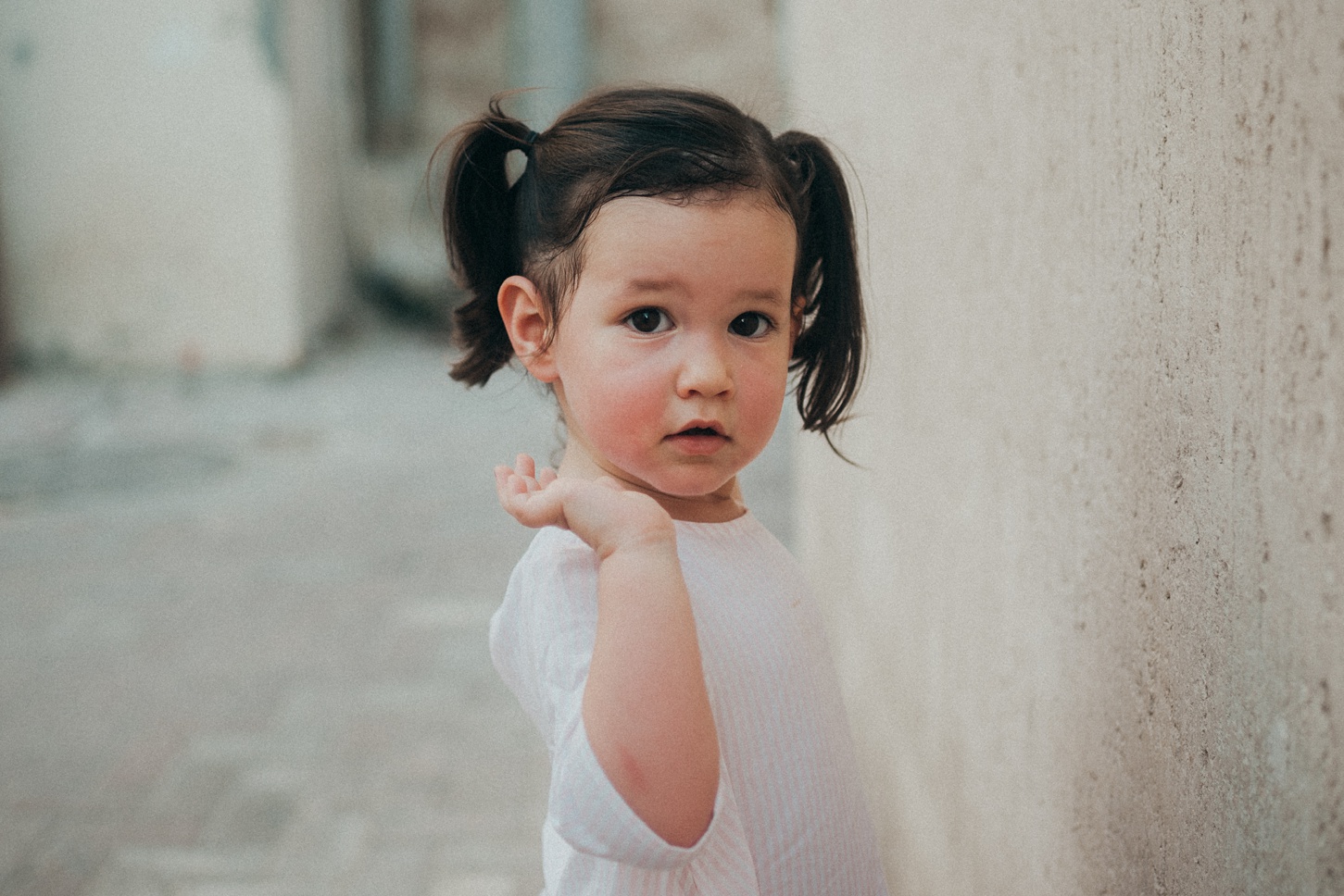 bahrain family photographer muharraq maternity