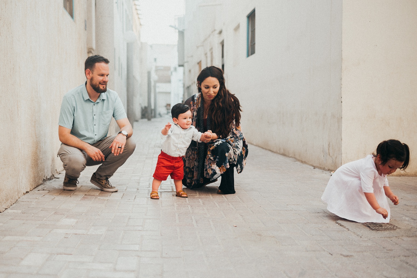 bahrain family photographer muharraq maternity