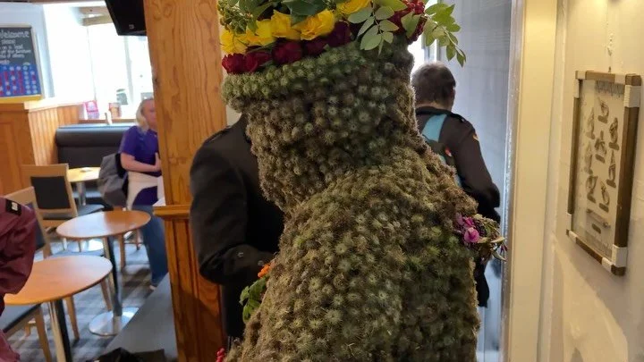 Some highlights from last Fridays Burrymans Day, in South Queensferry 🏴󠁧󠁢󠁳󠁣󠁴󠁿. It was bitter sweet with it being Andrew Taylor&rsquo;s final walk as the Burryman after 15 years of service. The emotion of the bagpipes and drums as they came out