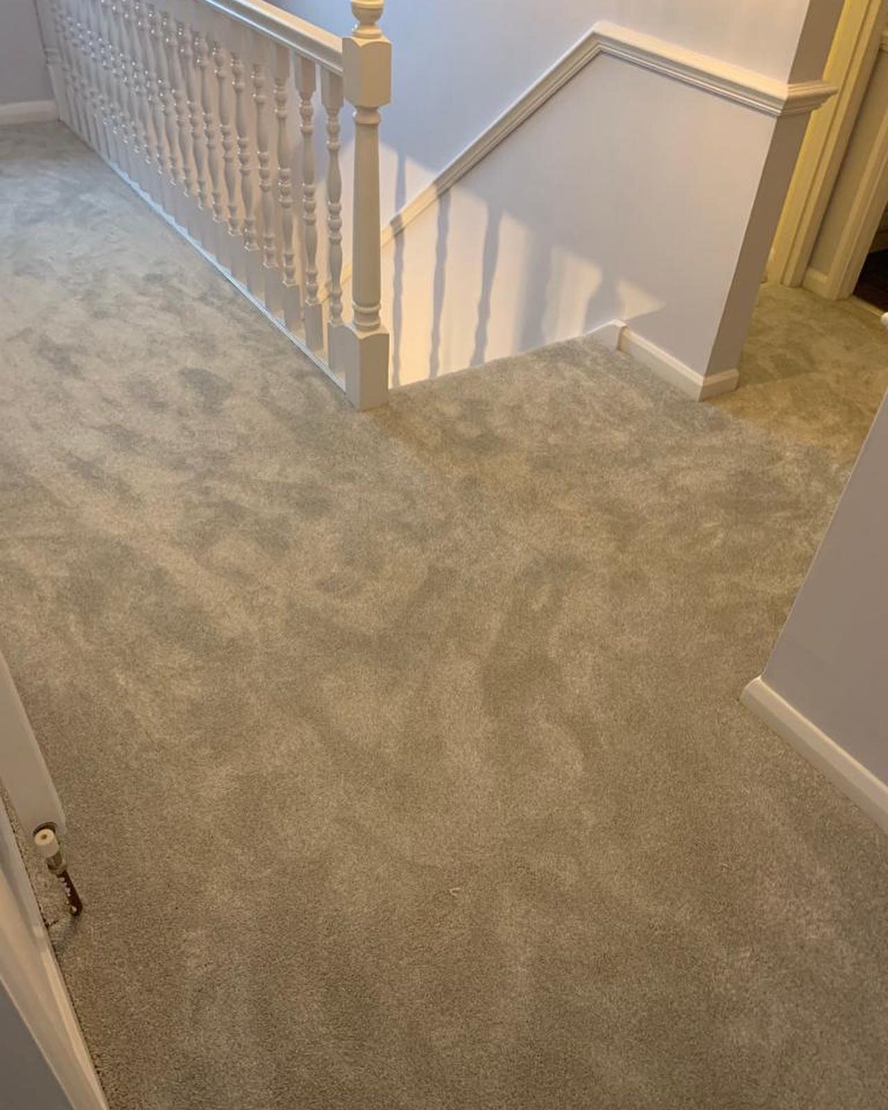 Inglewood Saxony Carpet by @cormarcarpets in colour &lsquo;Winter Ice&rsquo; supplied and installed on this stairs and landing.

Get in touch for an appointment at our showroom or the comfort of your own home. We provide a free measuring service and 