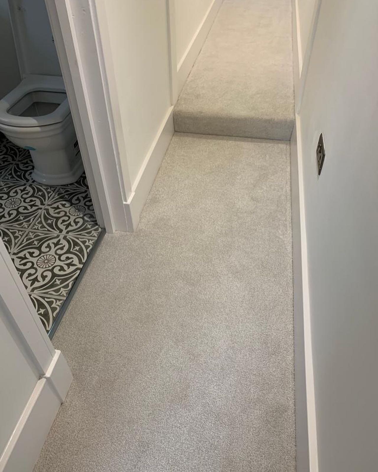 Nice and light. Lovely twist pile carpet by @abingdonflooring supplied and fitted at this property. 

Get in touch for an appointment at our showroom or the comfort of your own home. We provide a free measuring service and no obligation quote. 

#ldf