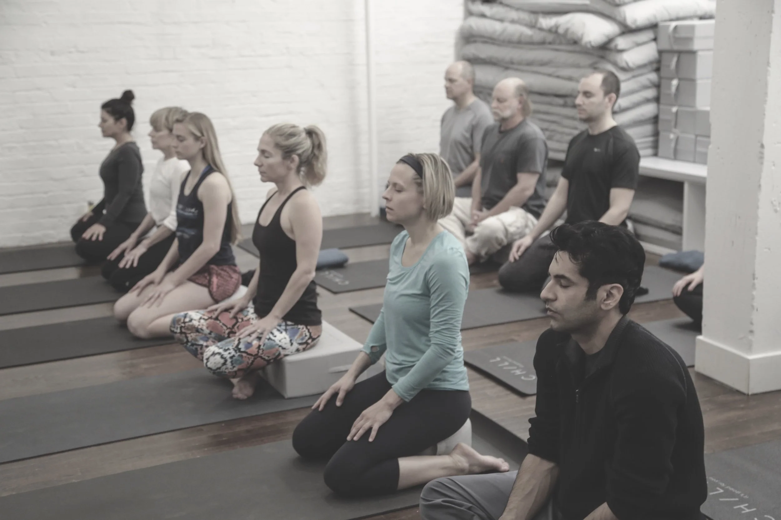 beginner_meditation_classes_chicago_chill.jpg